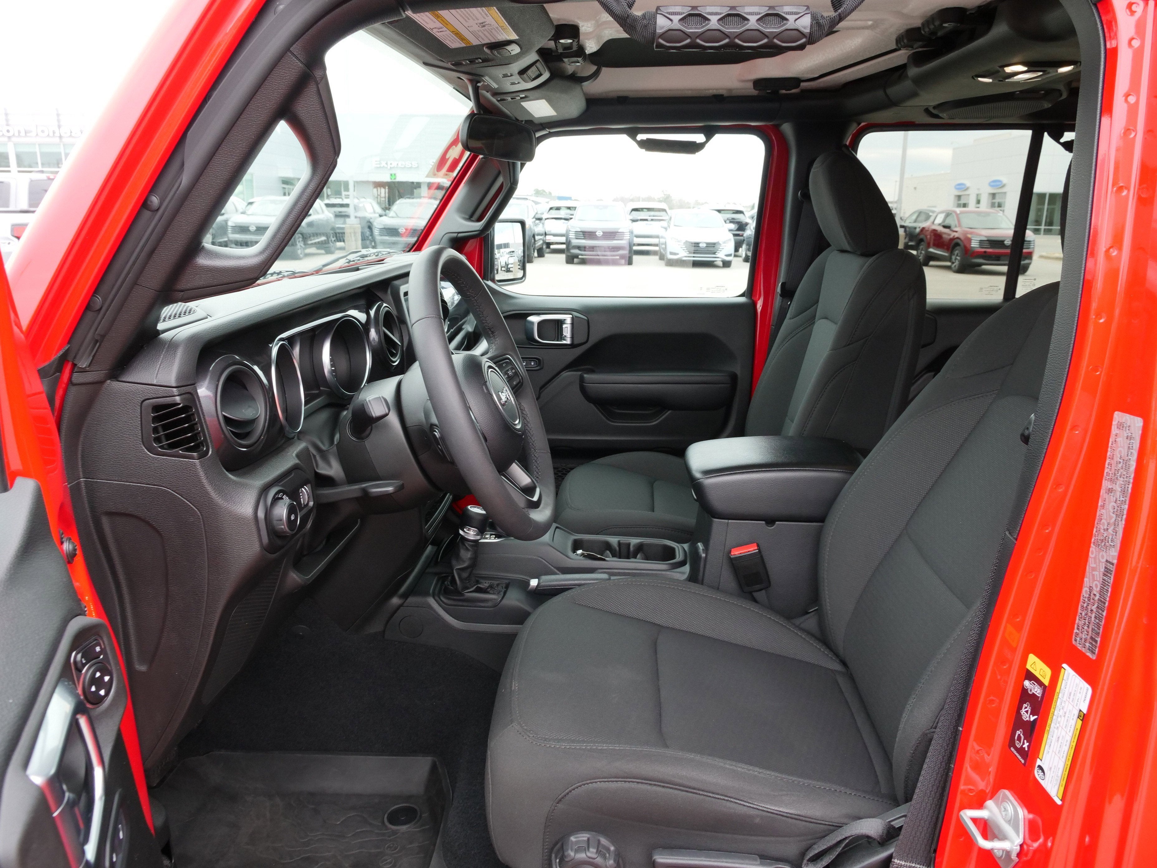 2023 Jeep Wrangler Sport Altitude