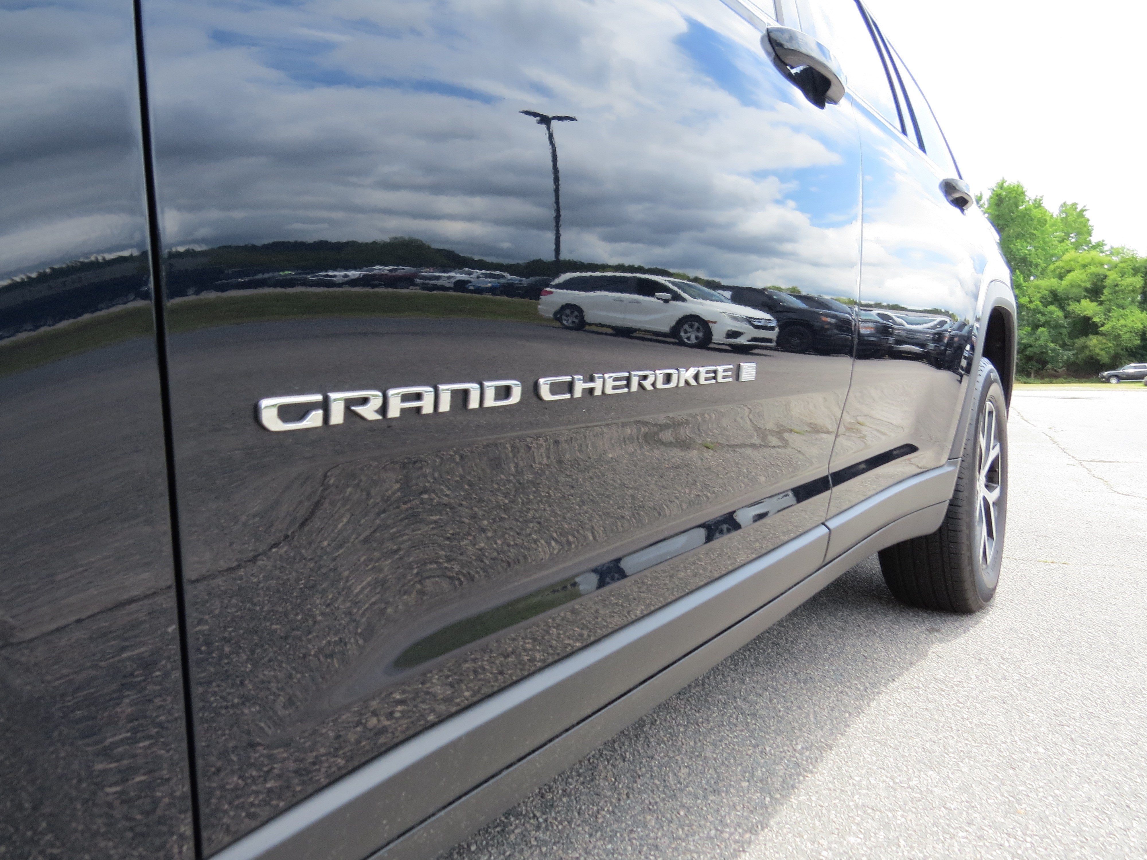 2023 Jeep Grand Cherokee L Limited