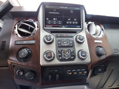 2015 Ford Super Duty F-350 SRW Lariat