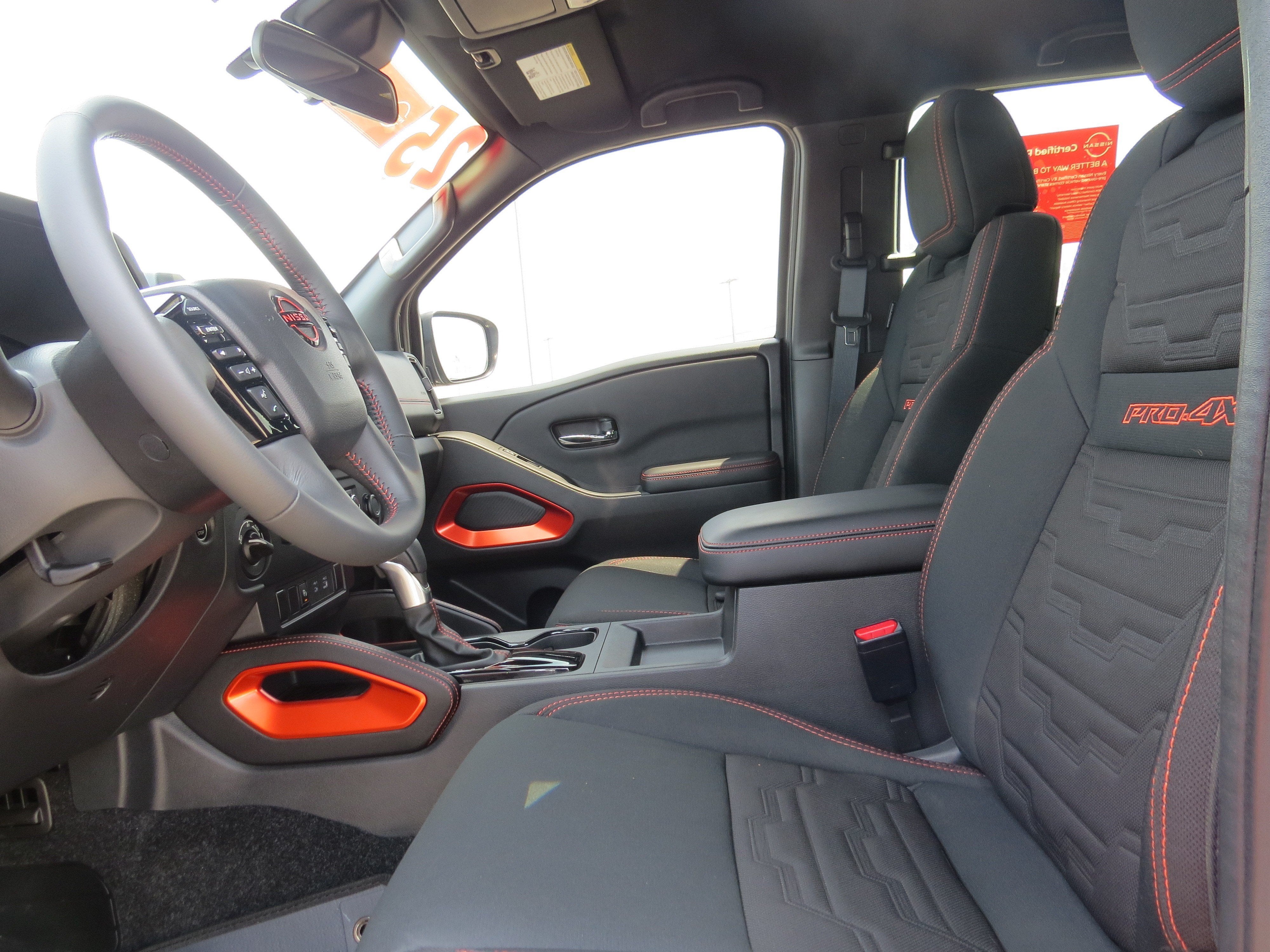 2025 Nissan Frontier PRO-4X