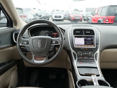 2019 Lincoln Nautilus Select