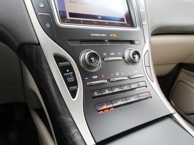 2019 Lincoln Nautilus Select