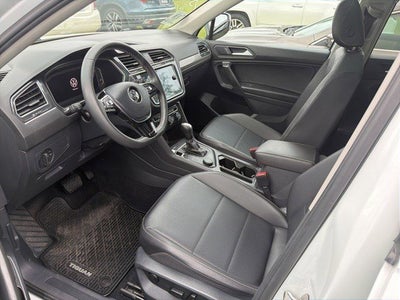 2021 Volkswagen Tiguan SE R-Line Black