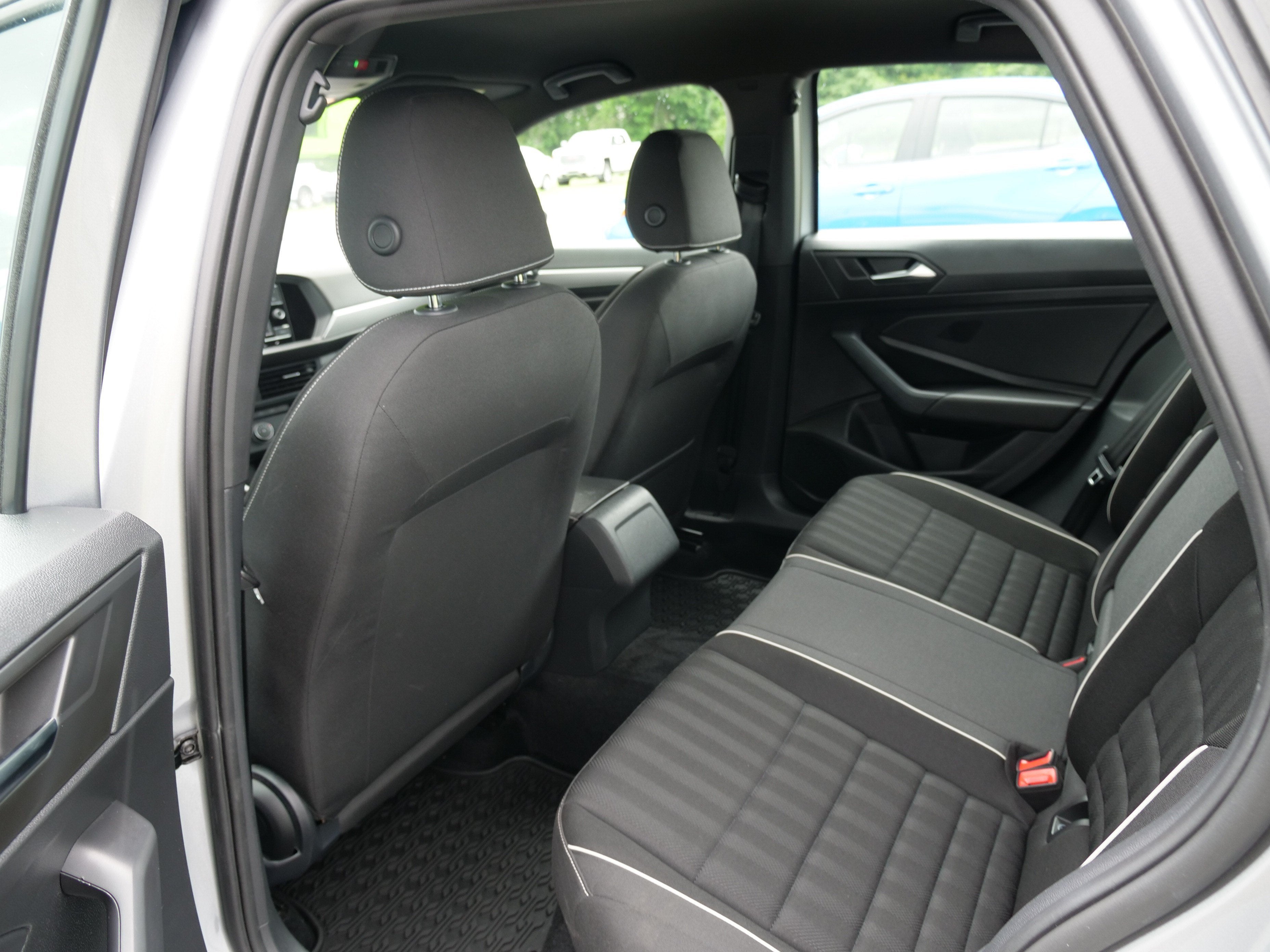 2022 Volkswagen Jetta Sport