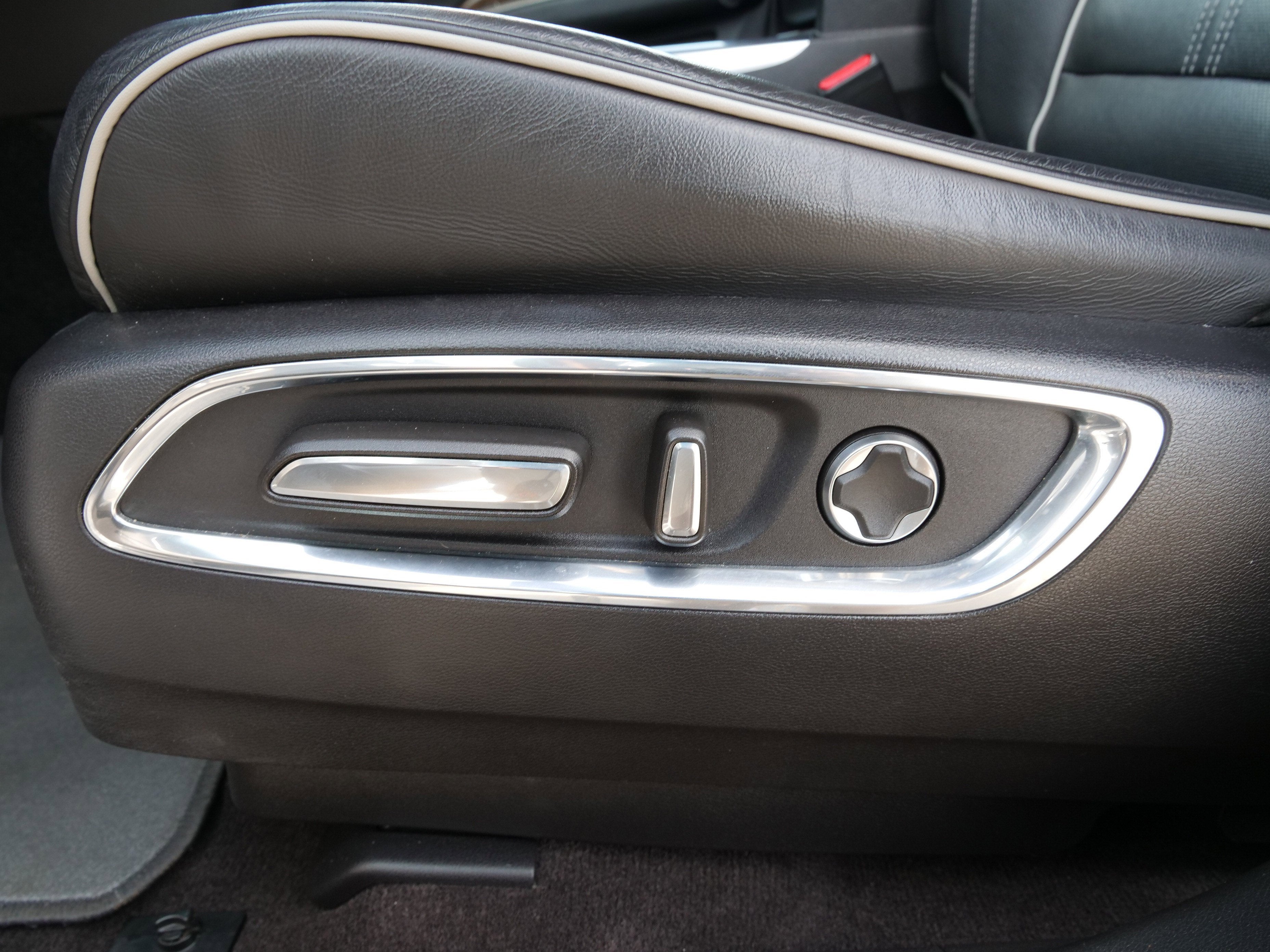 2020 Acura MDX w/Advance Pkg