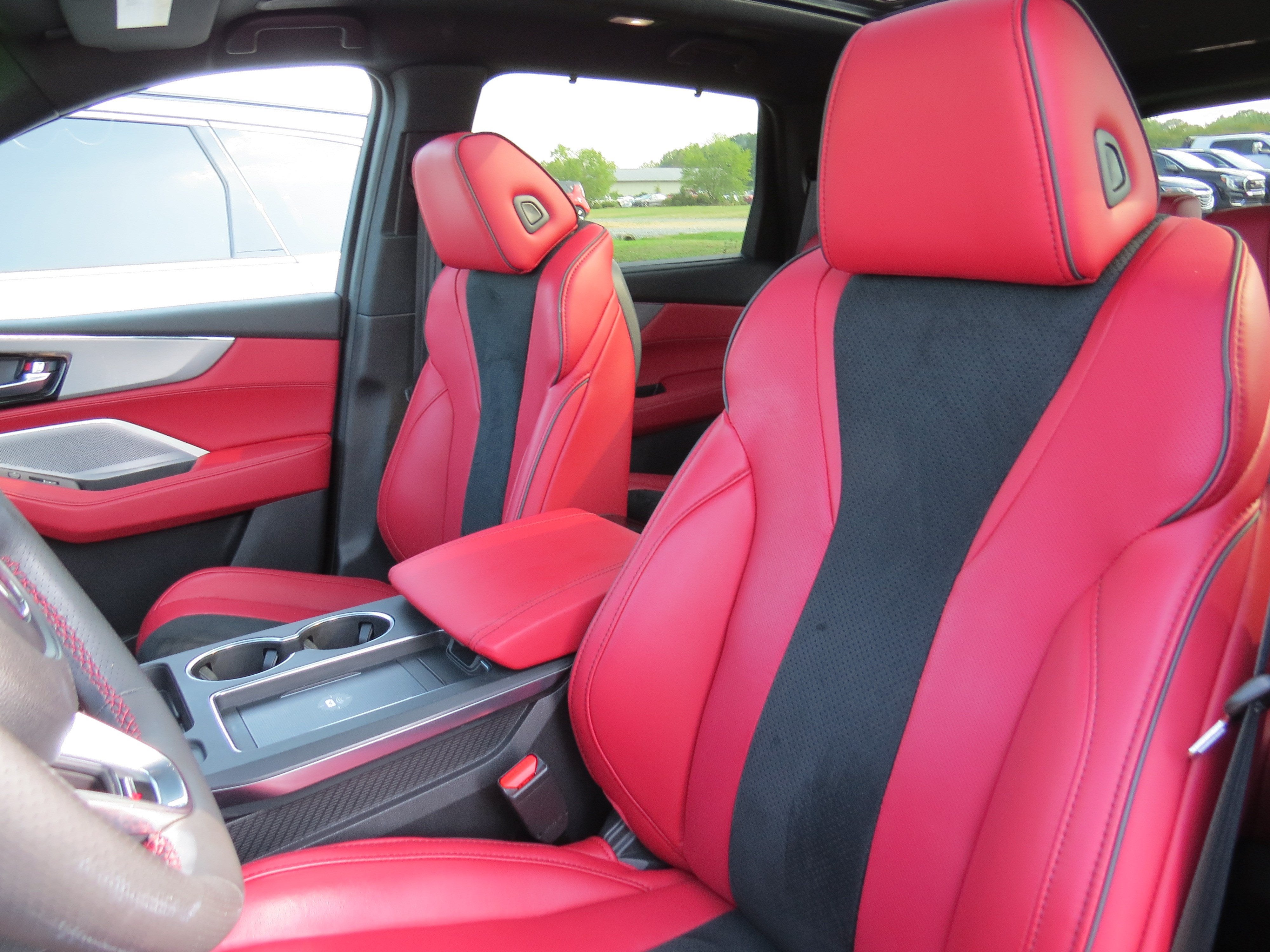 2025 Acura MDX w/A-Spec Package