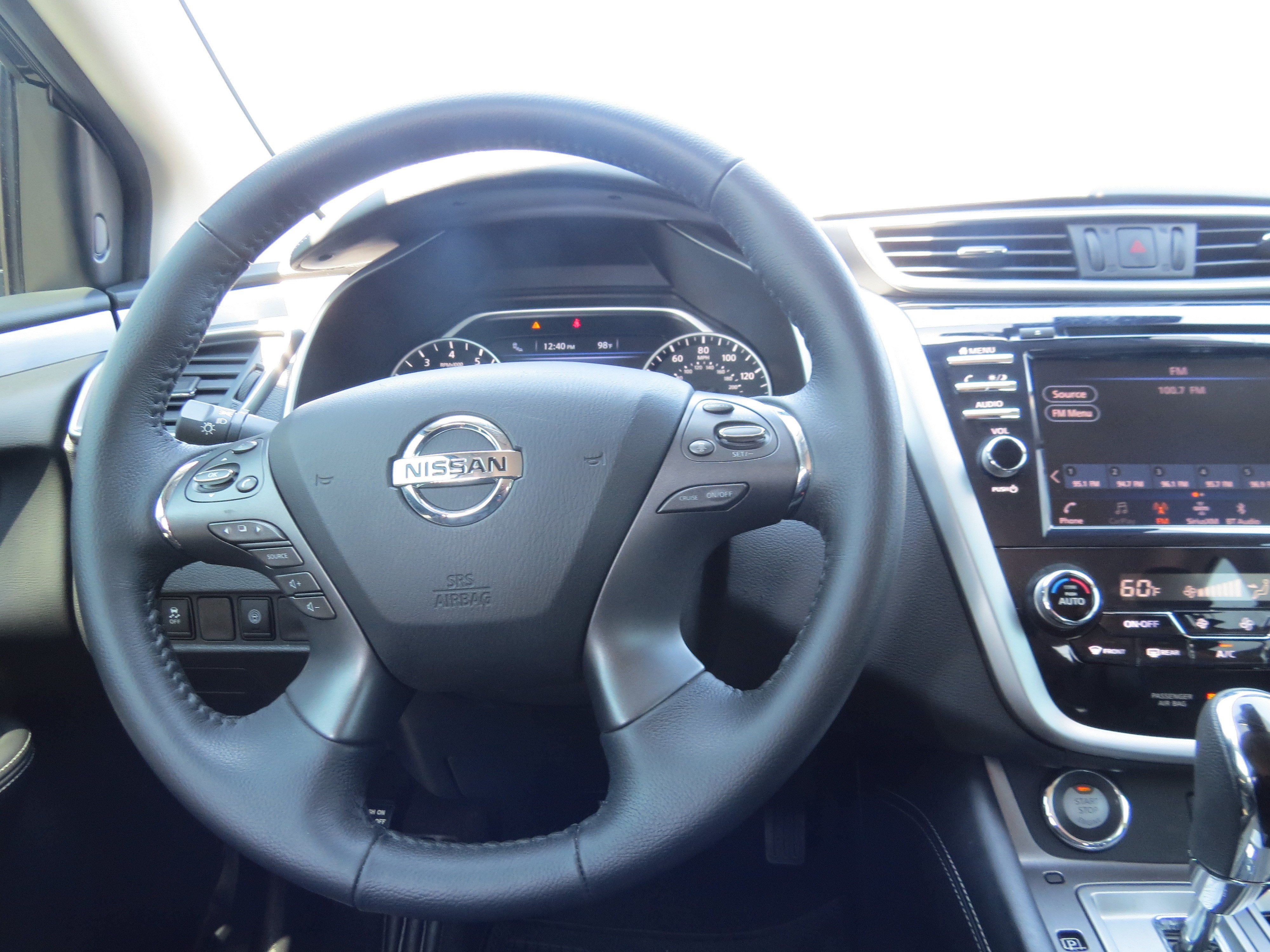 2022 Nissan Murano SV
