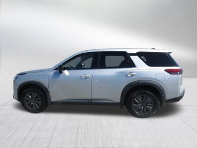 2023 Nissan Pathfinder S