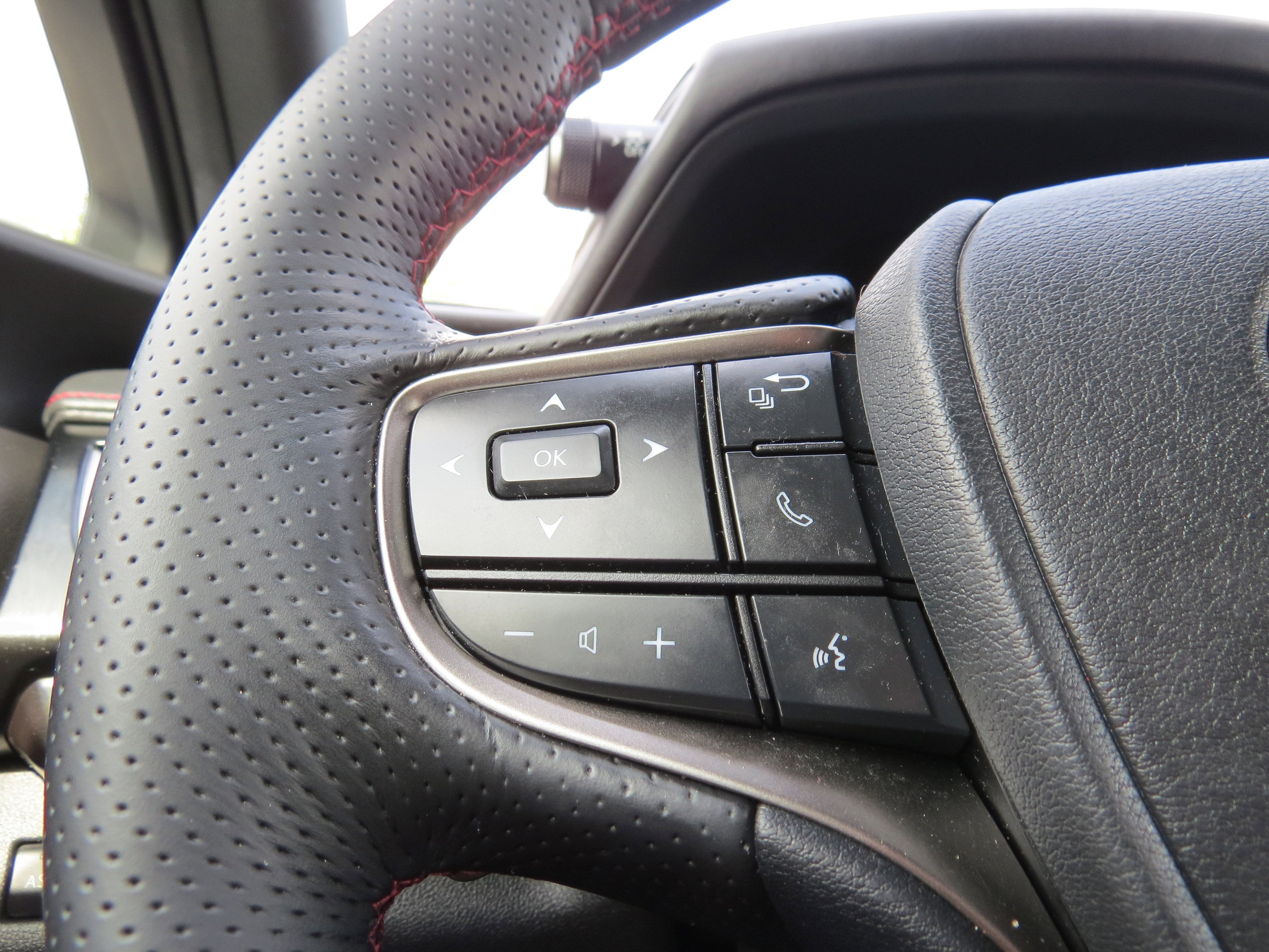 2022 Lexus UX UX 250h F SPORT