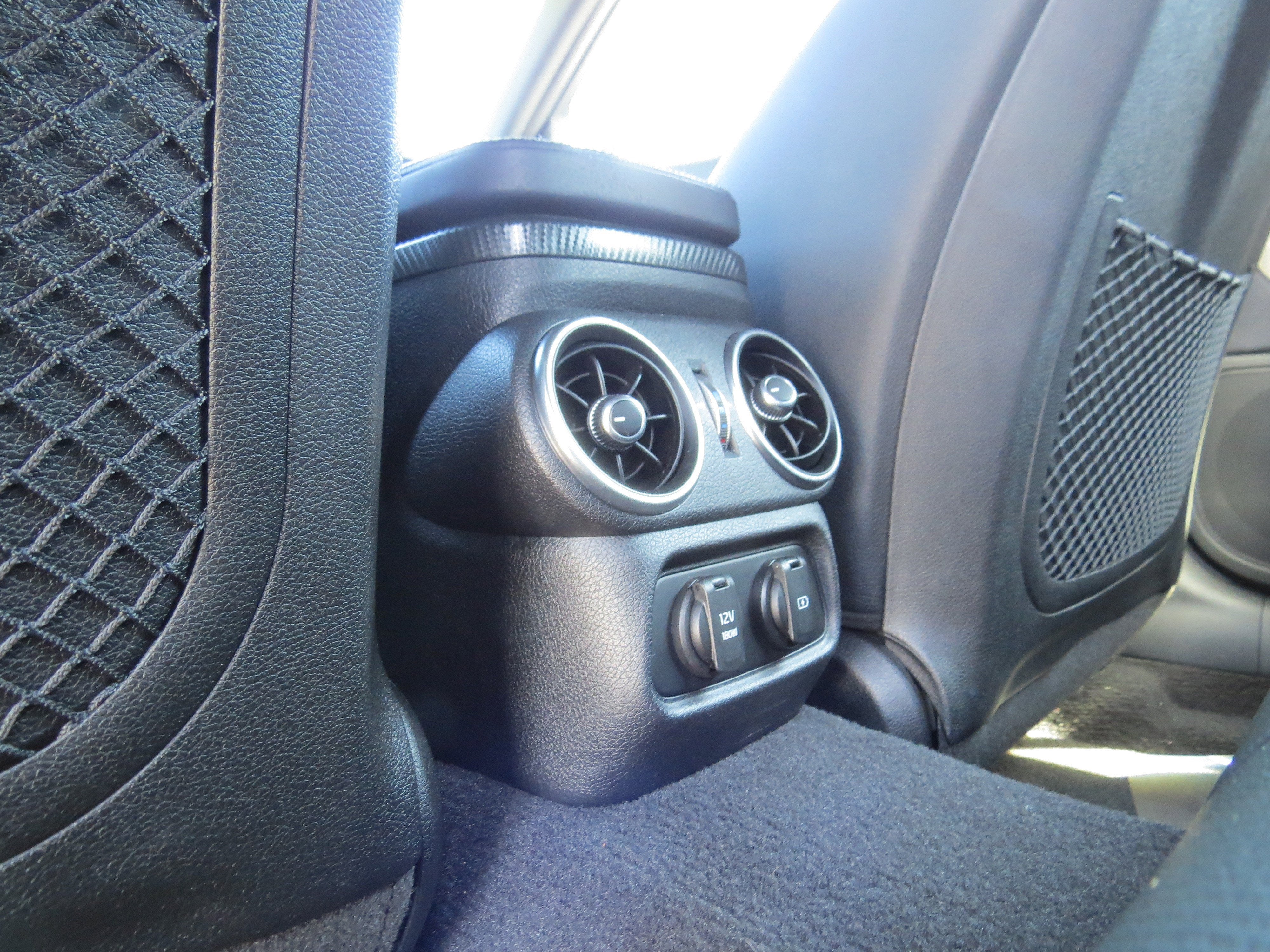 2023 Kia Stinger GT-Line