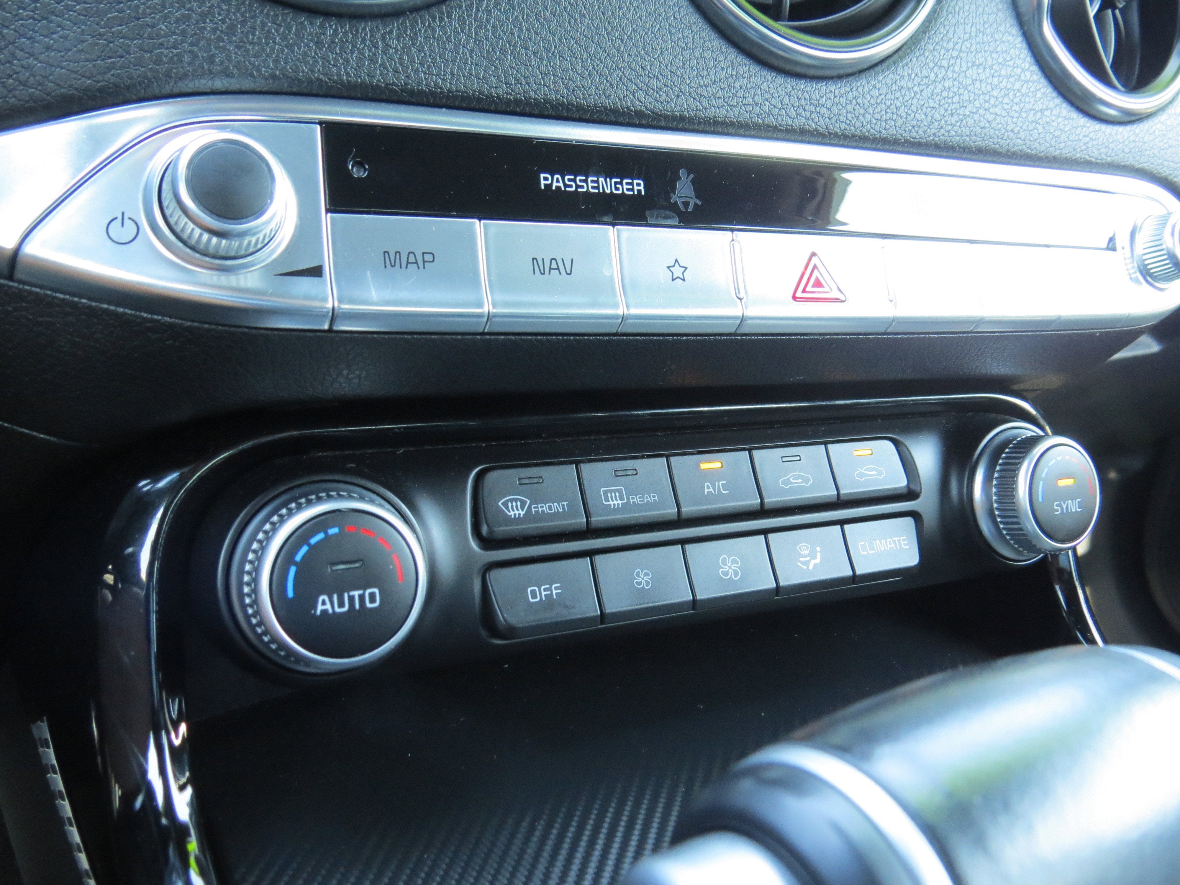 2023 Kia Stinger GT-Line