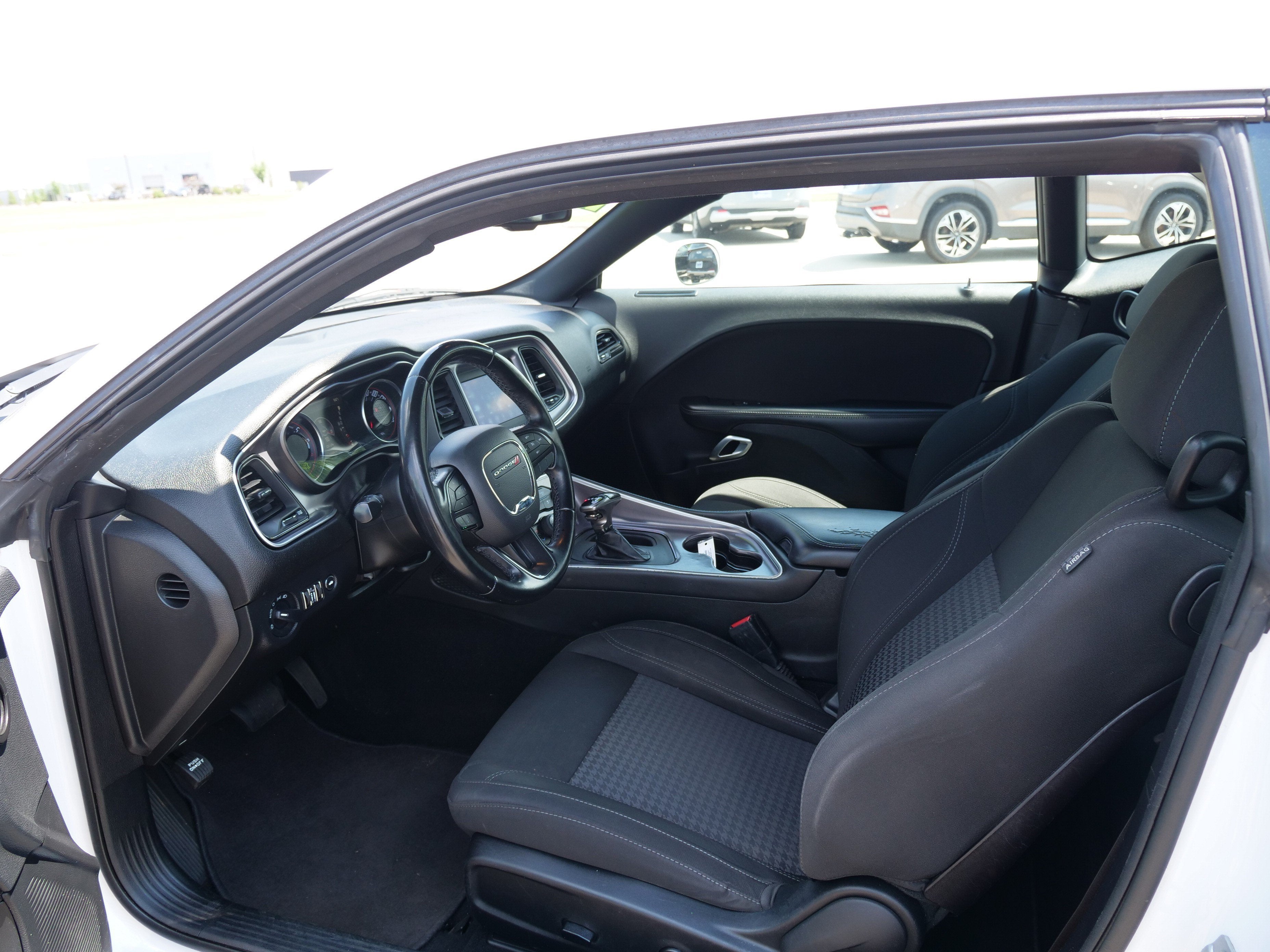 2019 Dodge Challenger SXT