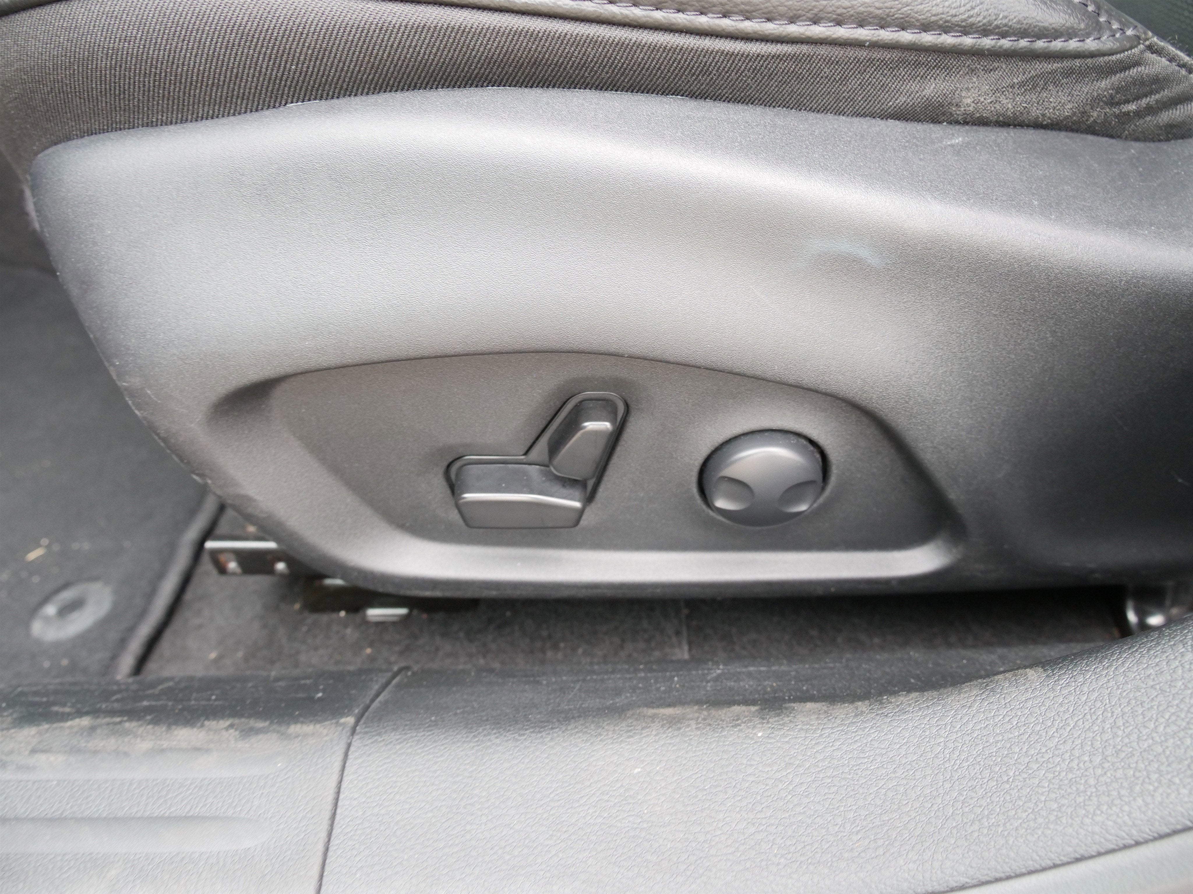 2023 Jeep Compass (RED) Edition