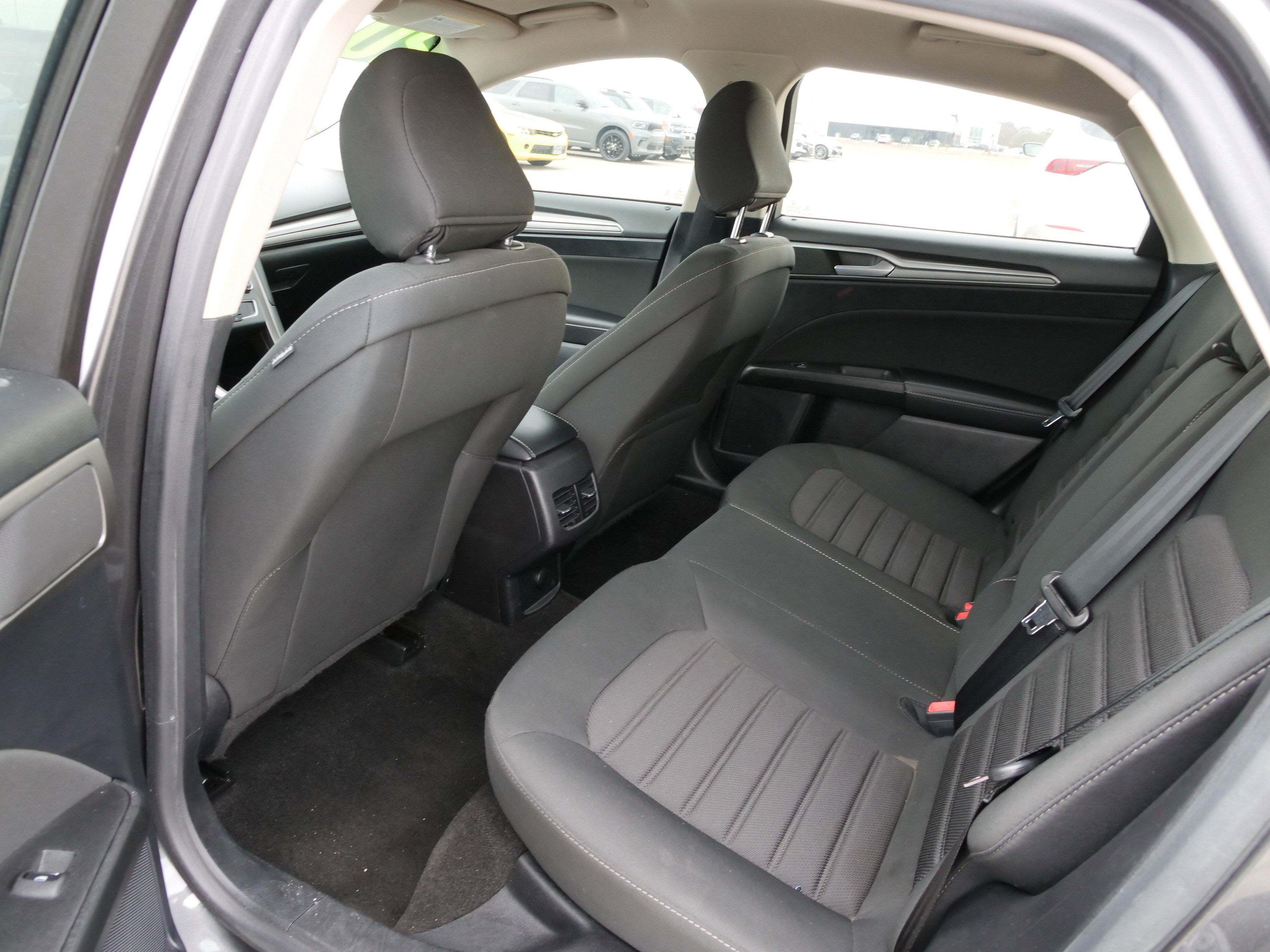 2020 Ford Fusion Hybrid SE