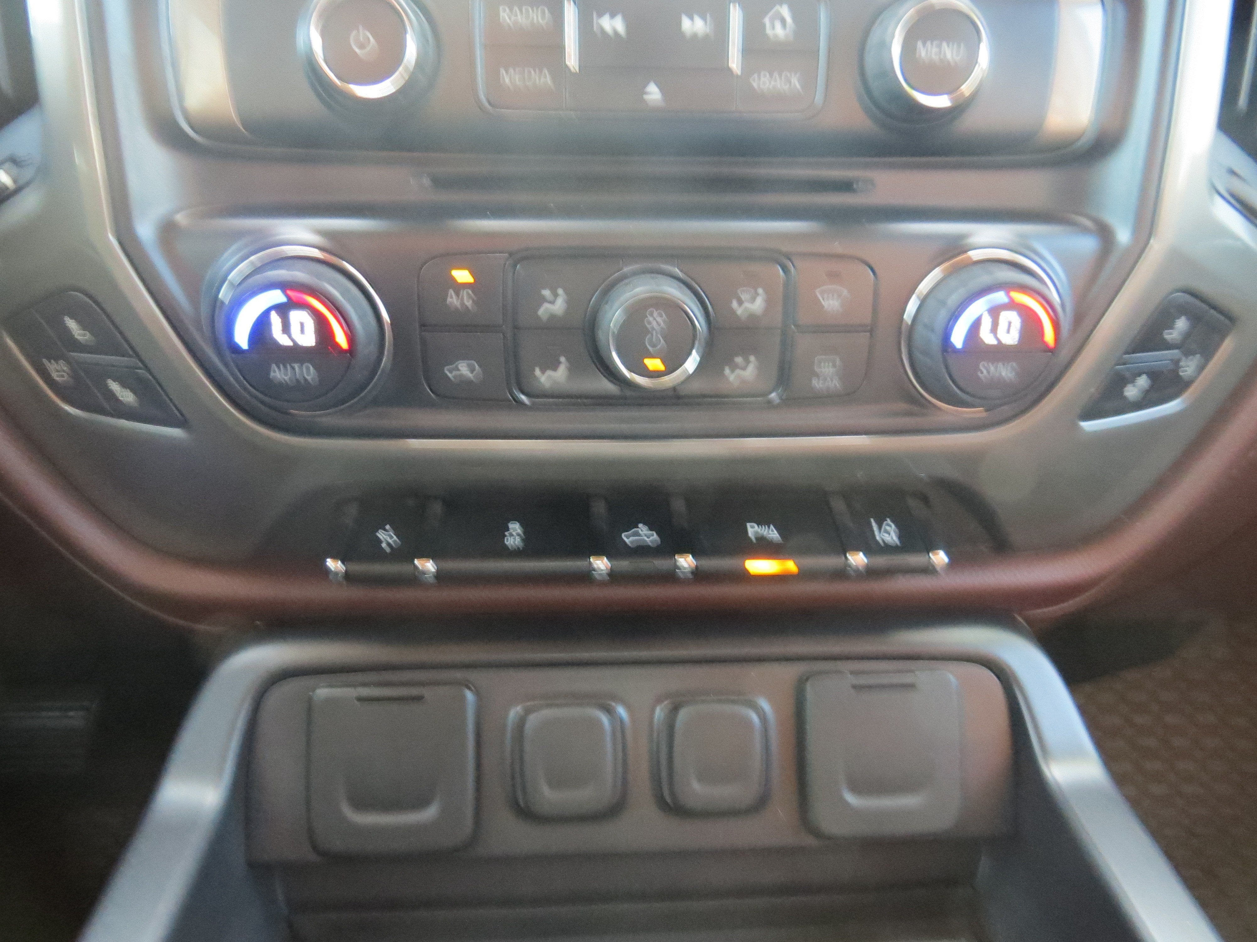 2015 Chevrolet Silverado 1500 High Country