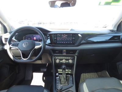 2024 Volkswagen Taos SEL