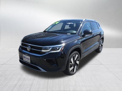 2024 Volkswagen Taos SEL