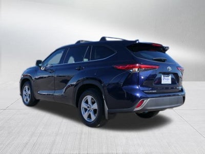 2022 Toyota Highlander L