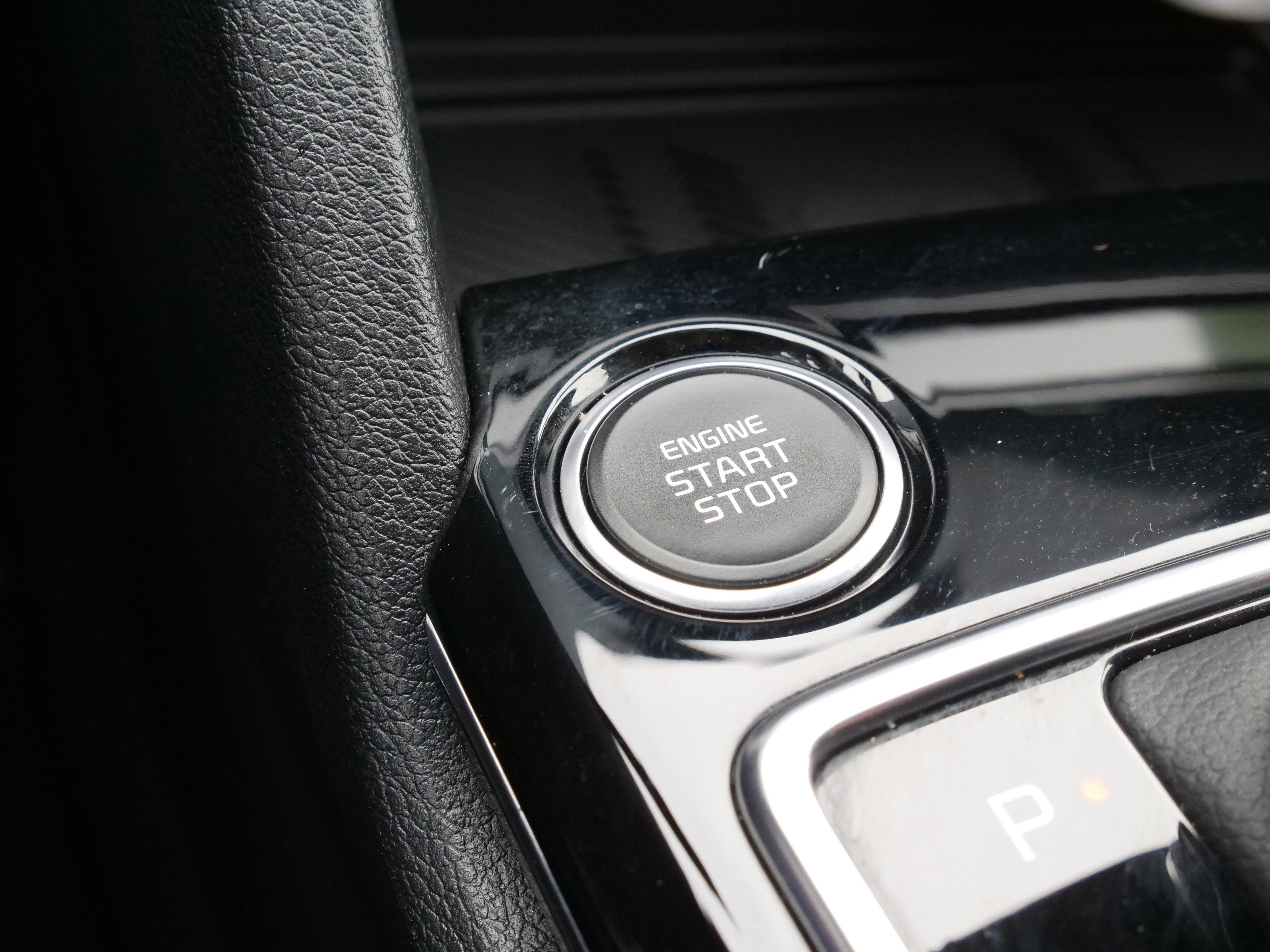 2025 Kia Sportage SX