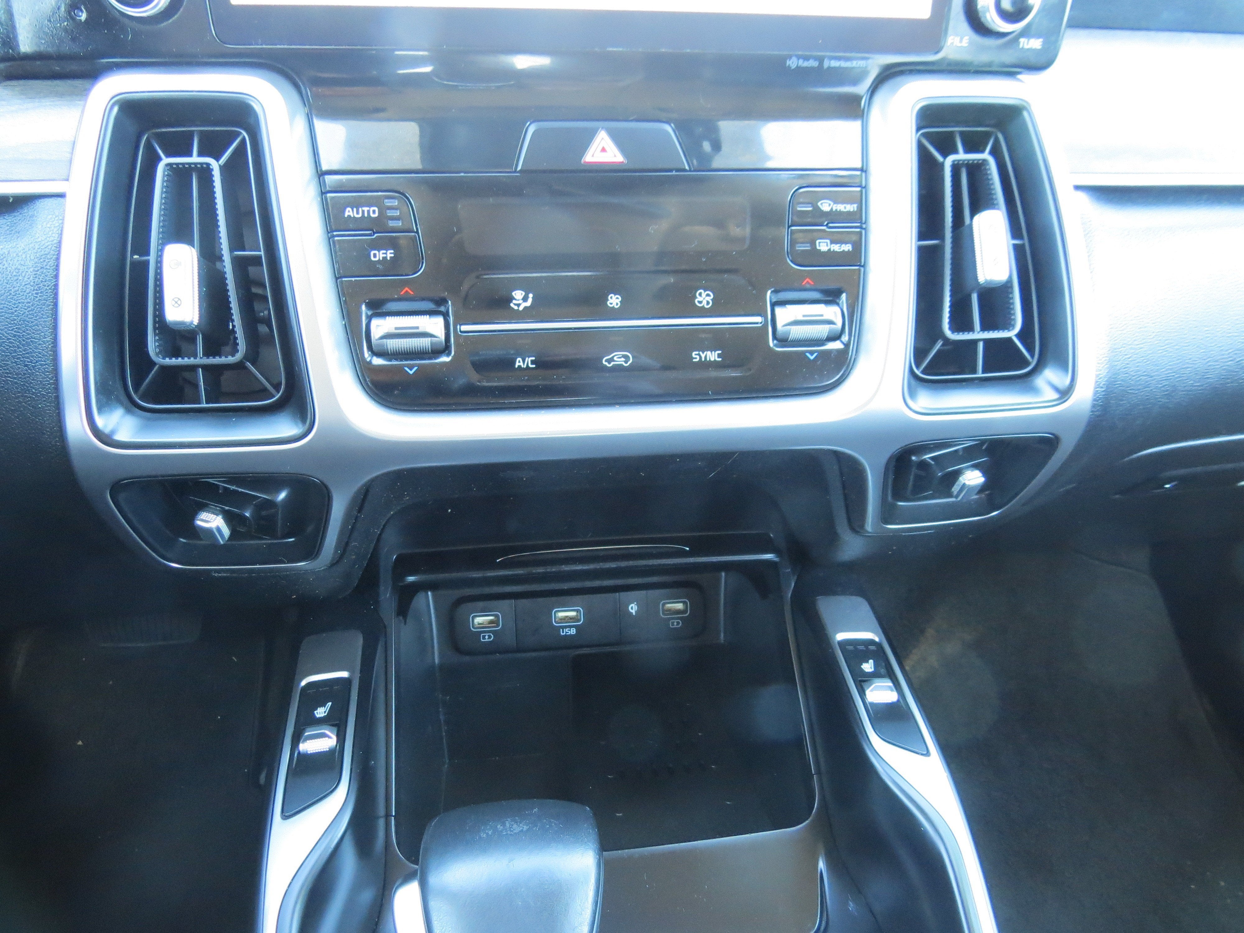 2022 Kia Sorento EX