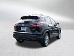 2020 Nissan Rogue Sport SV