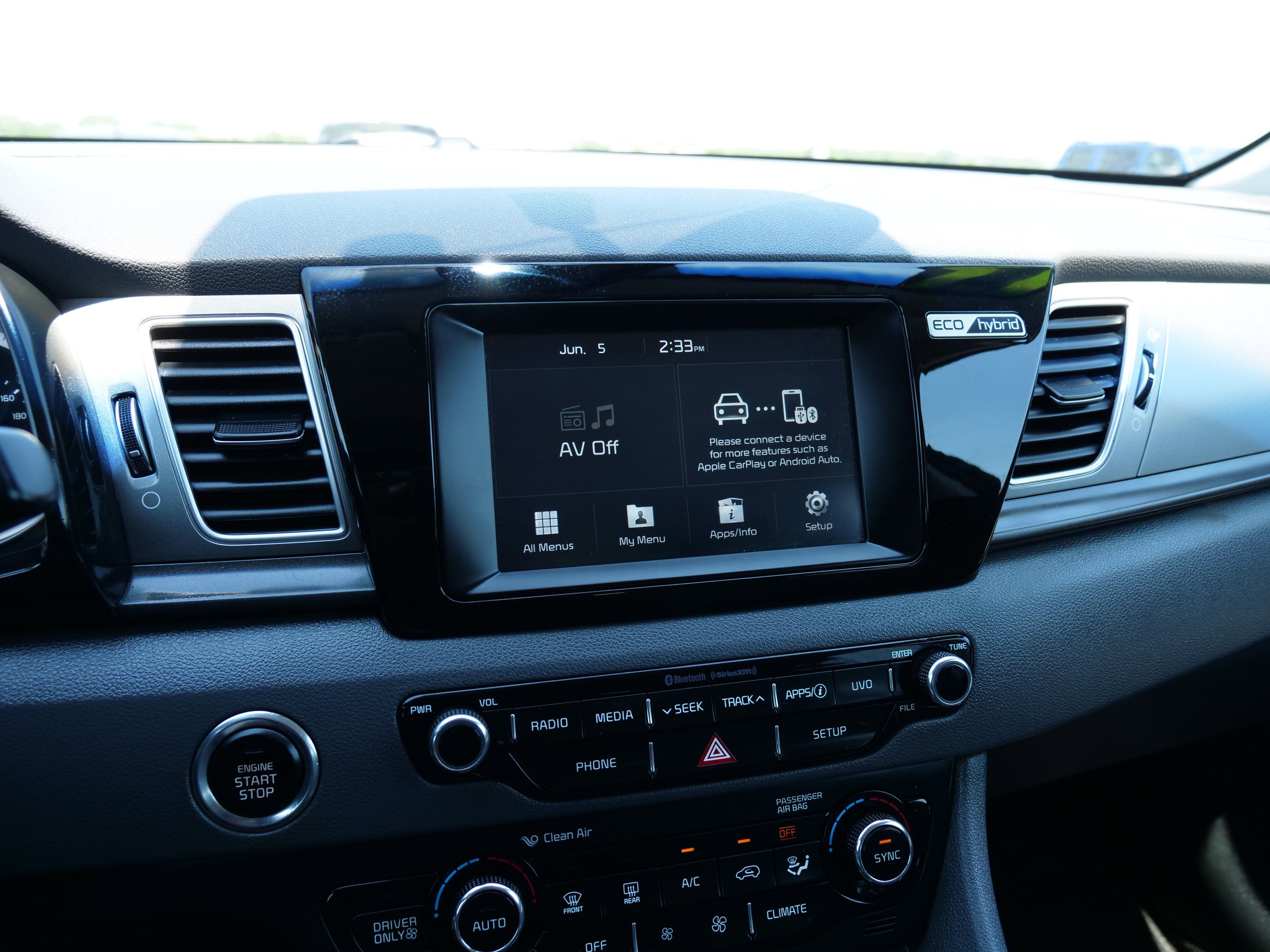 2017 Kia Niro LX