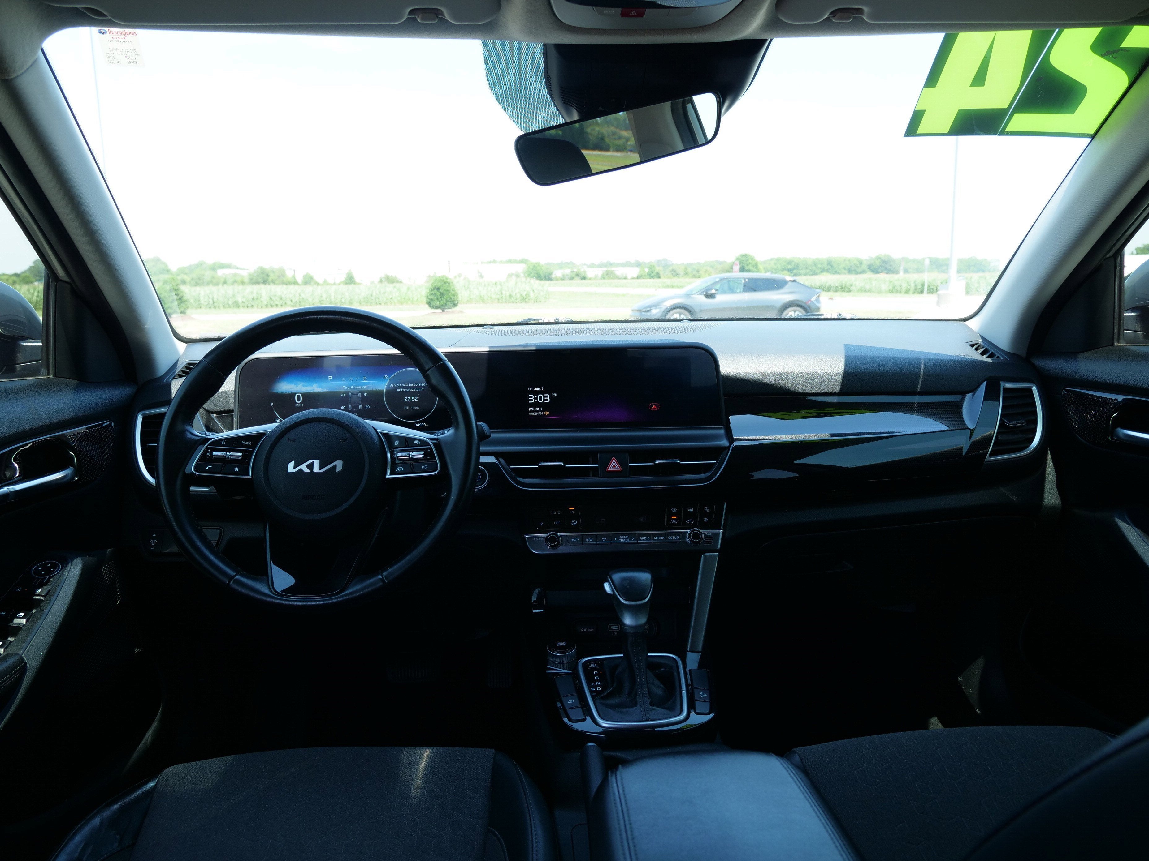 2024 Kia Seltos S