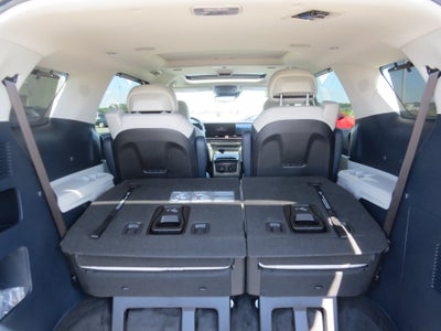 2025 Kia Carnival SX Prestige