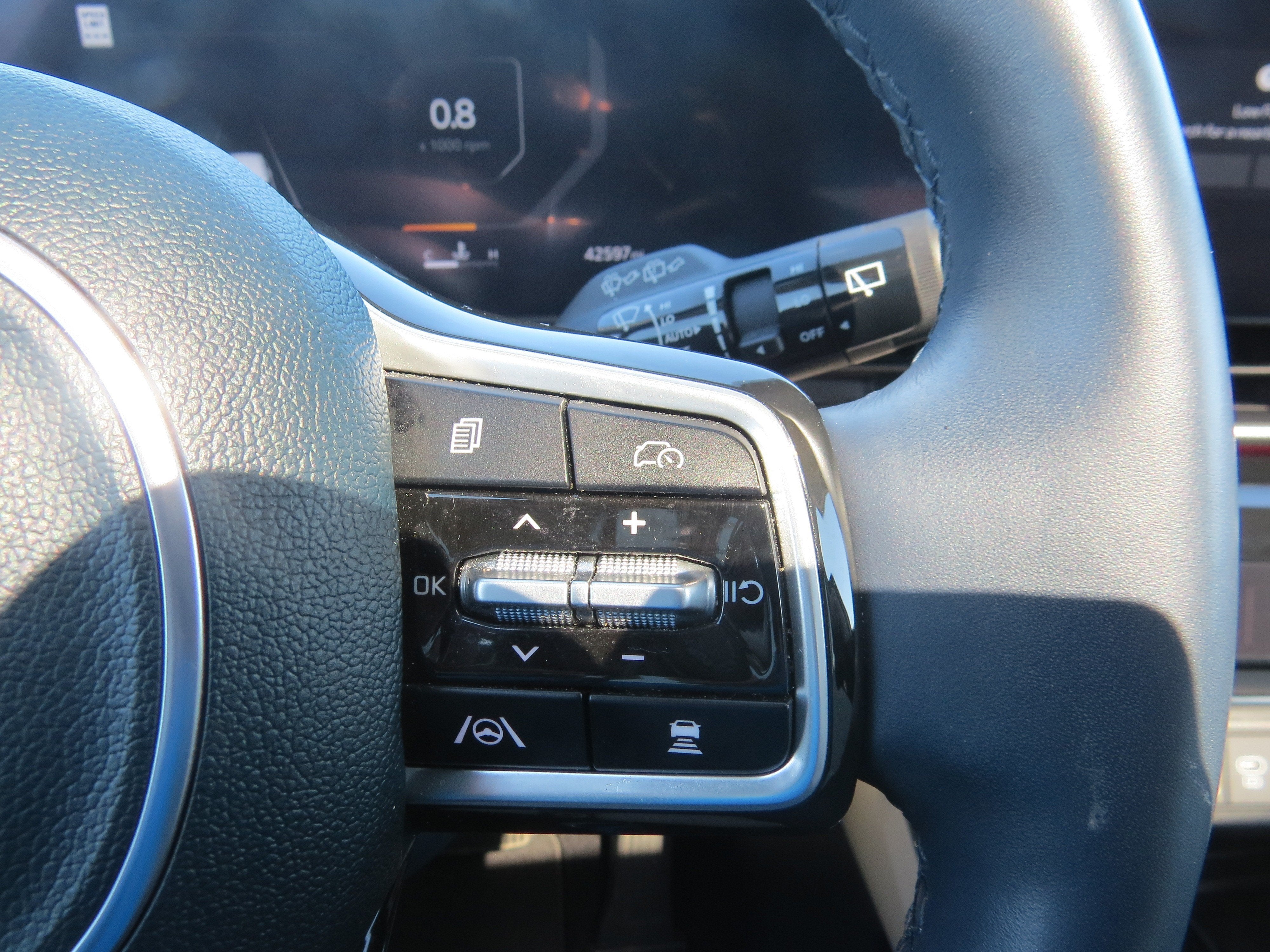 2025 Kia Carnival SX Prestige