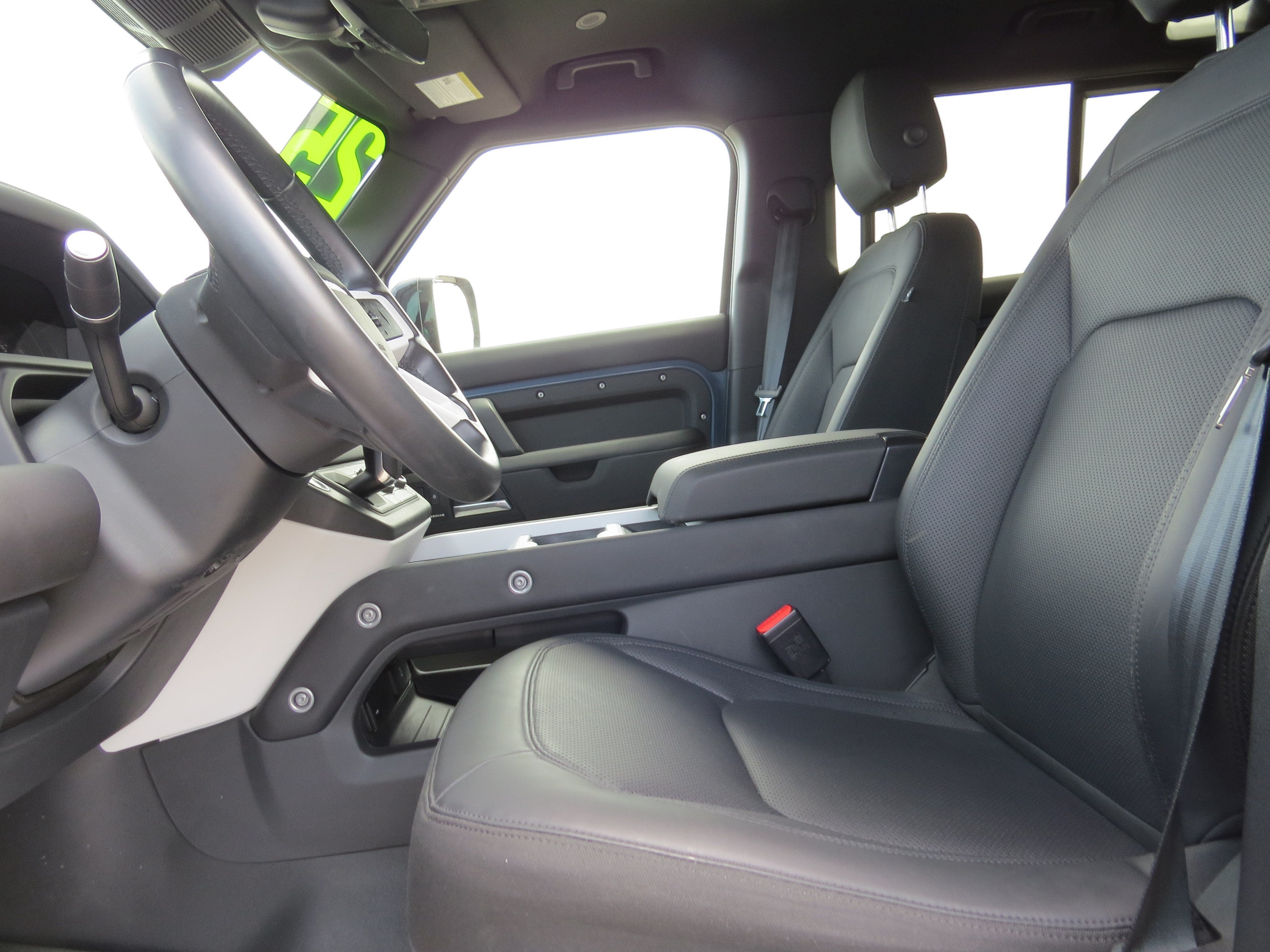 2025 Land Rover Defender S