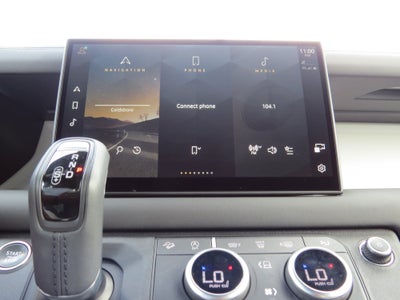 2025 Land Rover Defender S