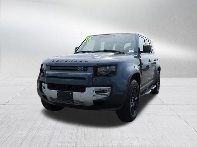 2025 Land Rover Defender S