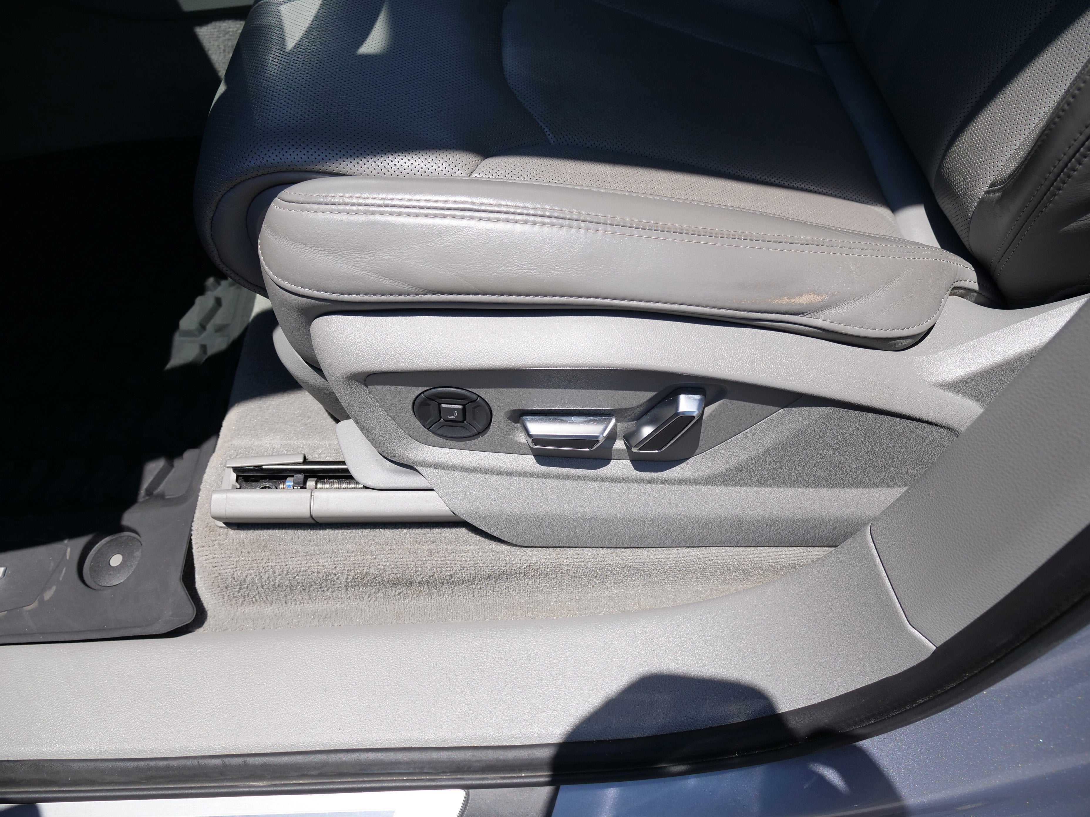2021 Audi Q7 Prestige