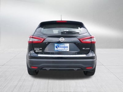 2022 Nissan Rogue Sport SL