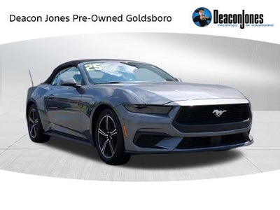 2025 Ford Mustang Base