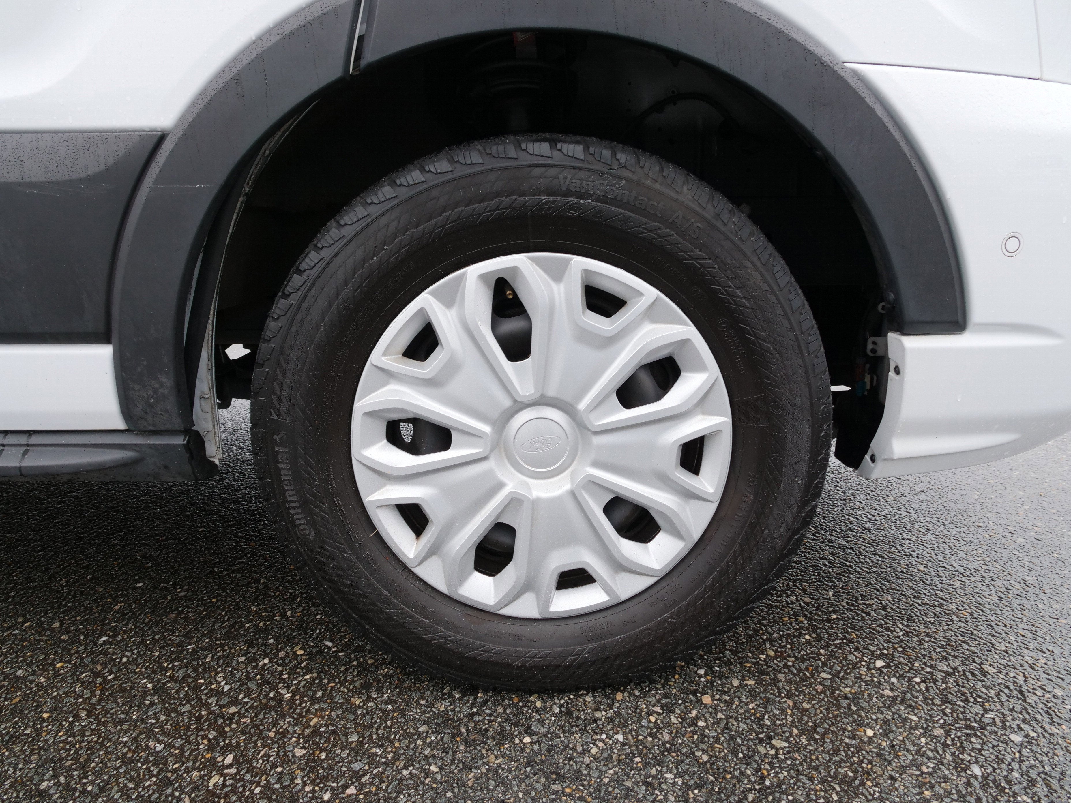 2023 Ford Transit Passenger Wagon Base