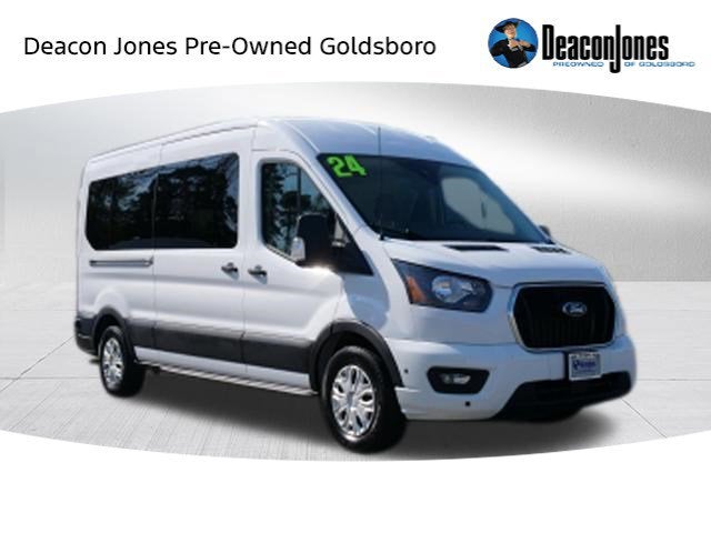 2024 Ford Transit Passenger Wagon Base