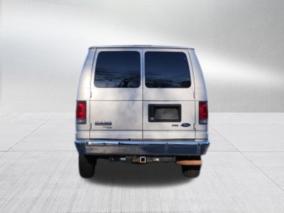 2009 Ford Econoline Wagon Base