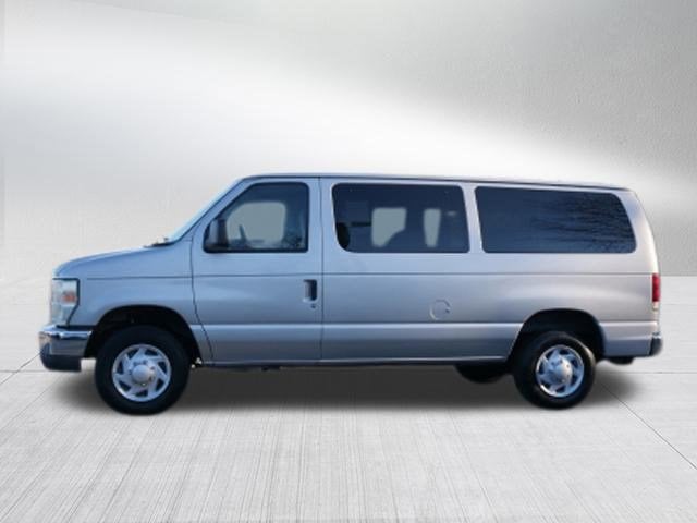 2009 Ford Econoline Wagon Base