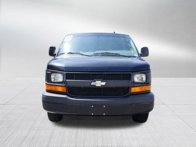 2016 Chevrolet Express Passenger LS