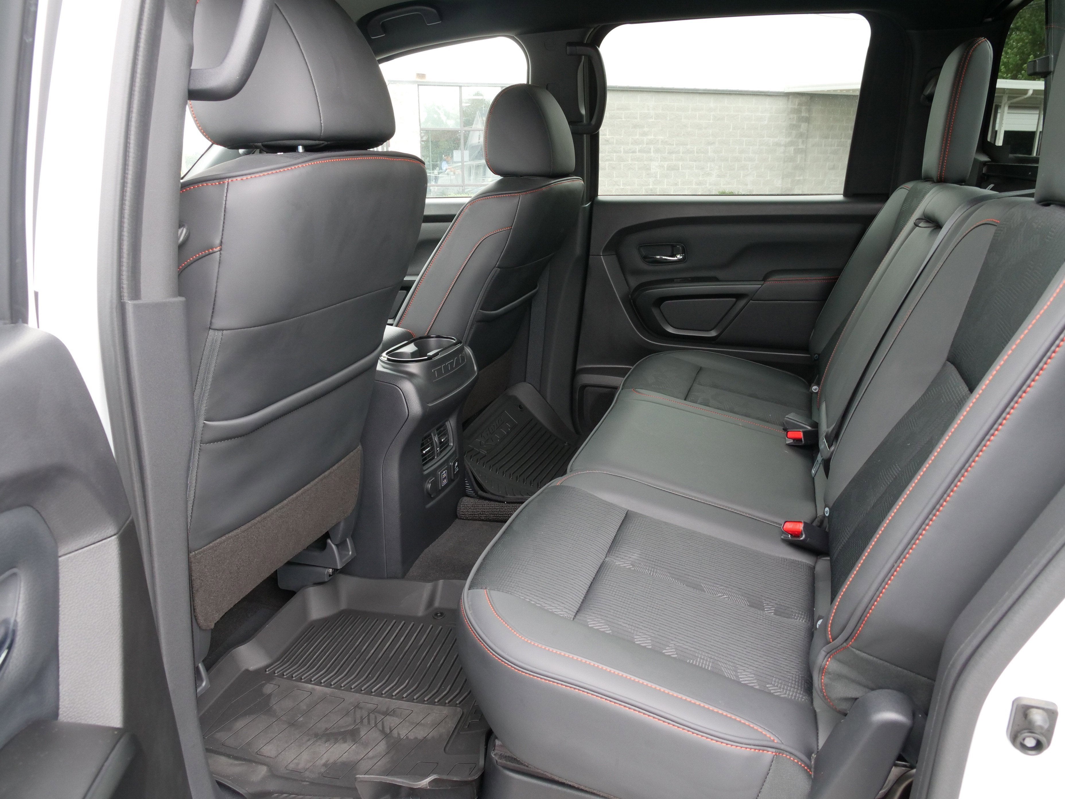 2024 Nissan Titan PRO-4X