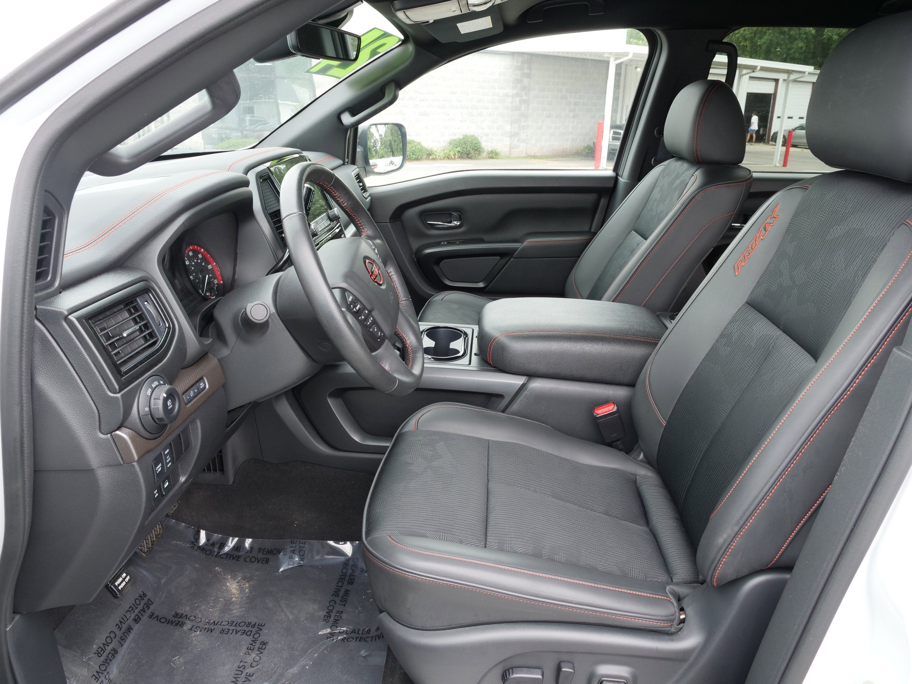 2024 Nissan Titan PRO-4X