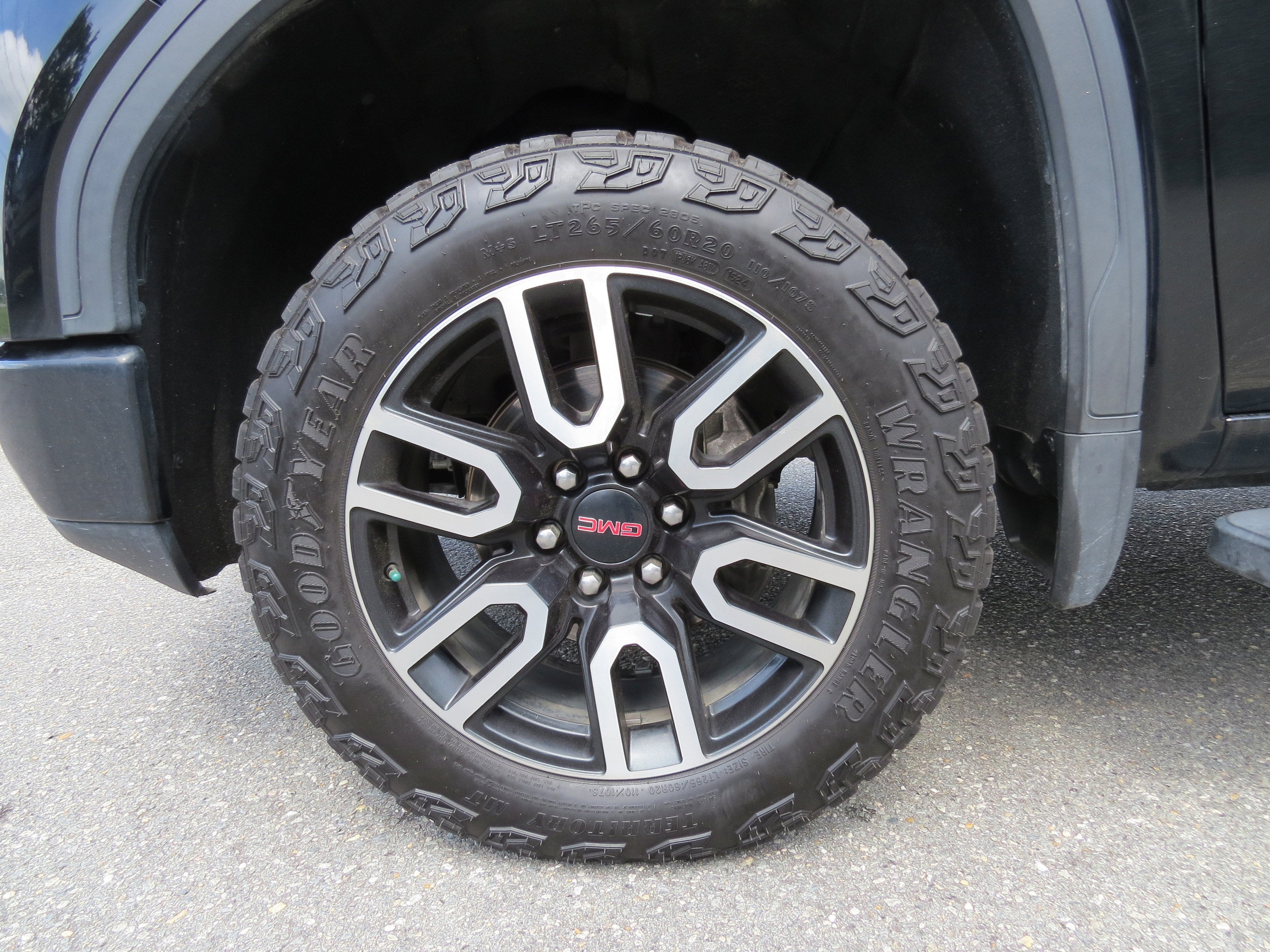 2021 GMC Sierra 1500 AT4