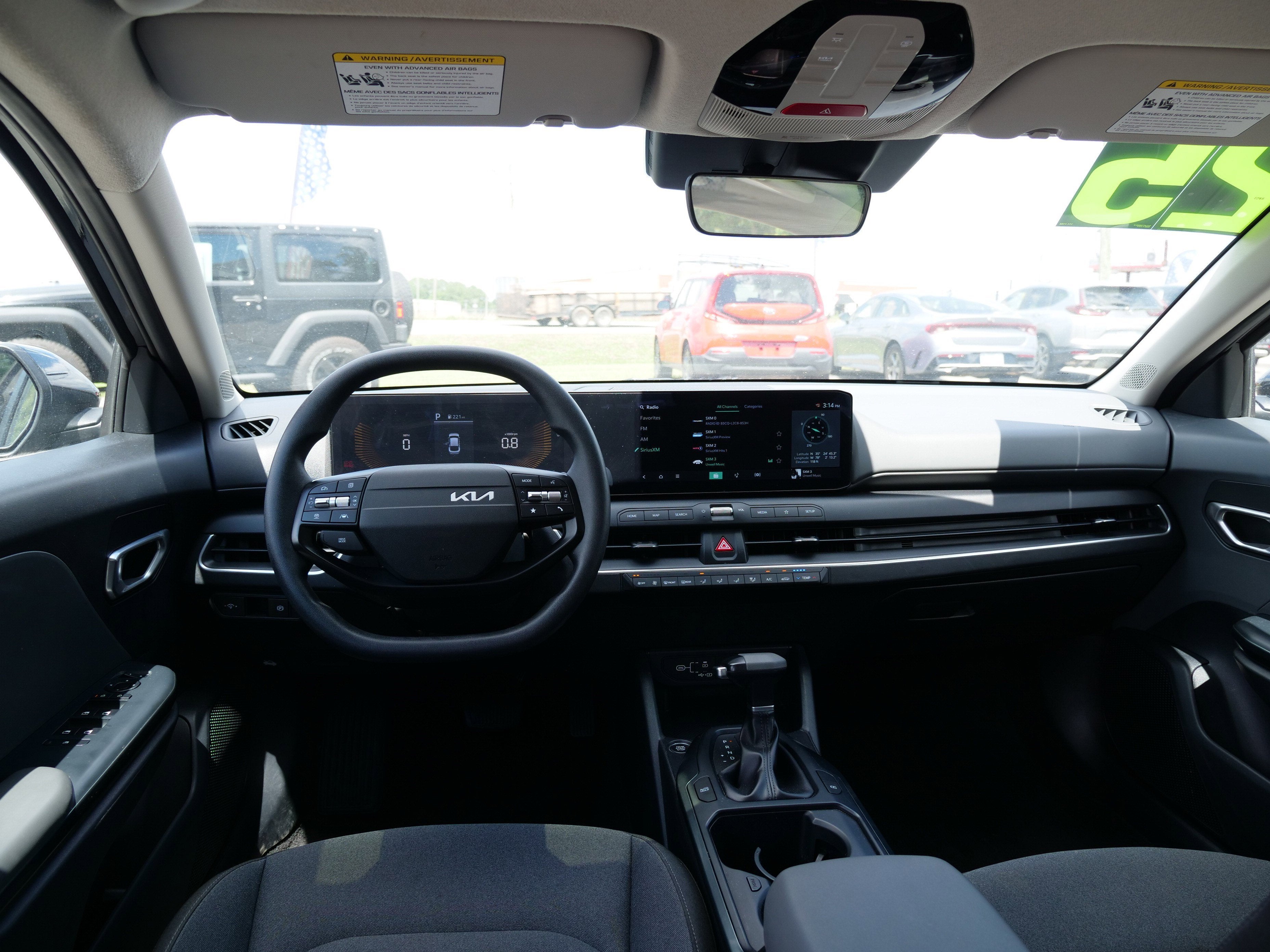 2025 Kia K4 LXS