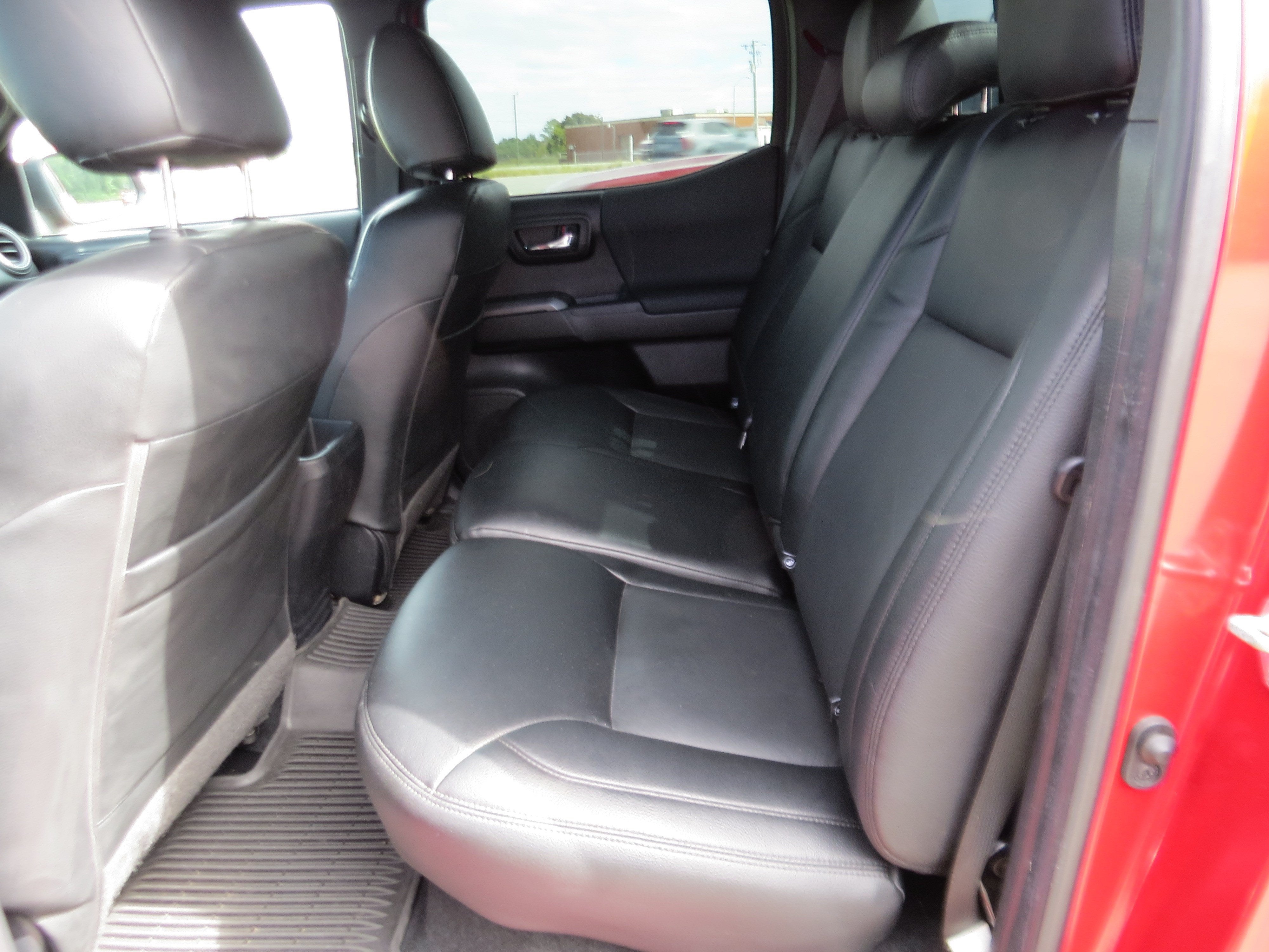 2022 Toyota Tacoma 4WD TRD Off Road