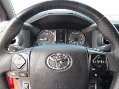 2022 Toyota Tacoma 4WD TRD Off Road