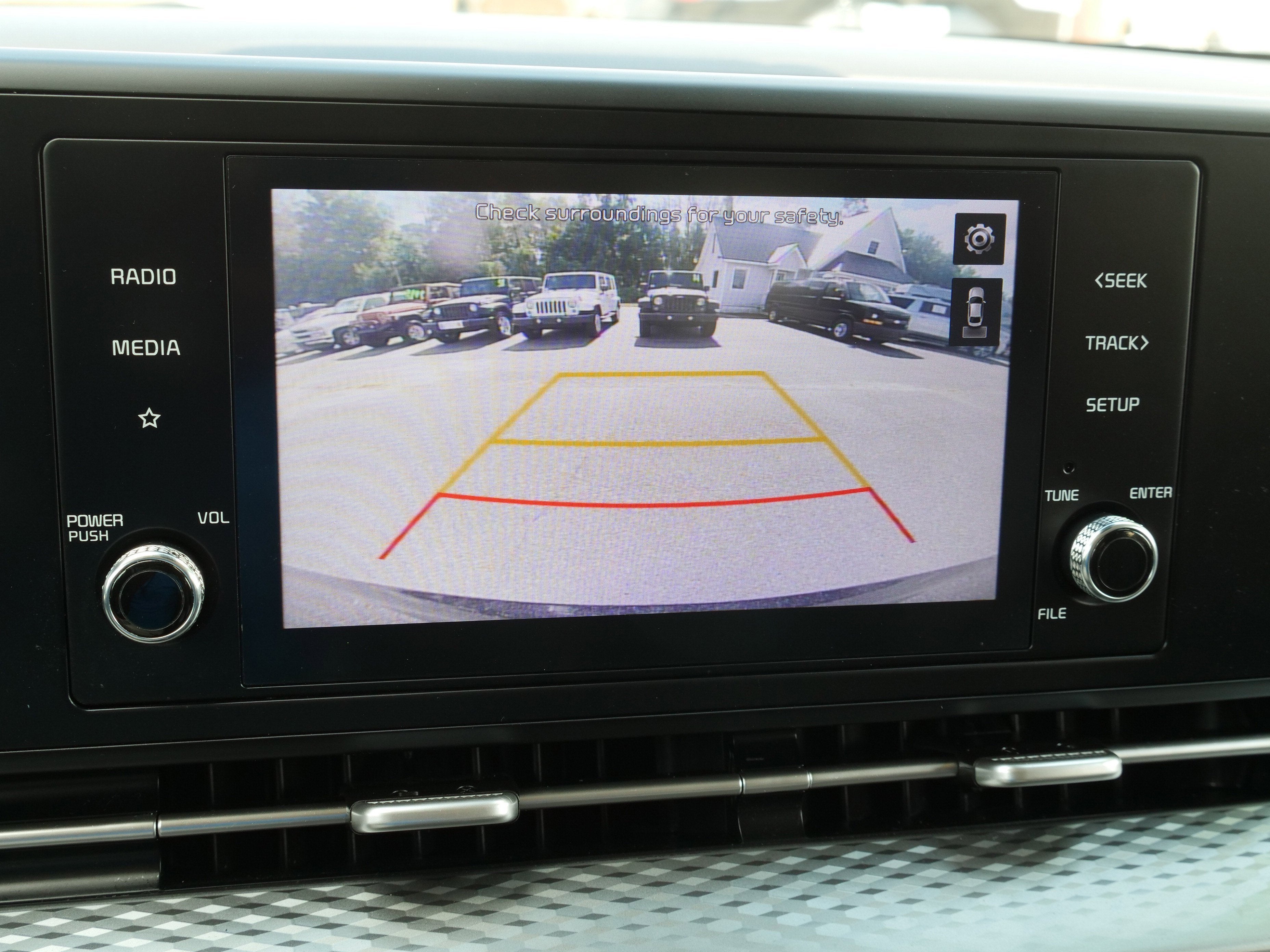 2022 Kia Carnival LXS