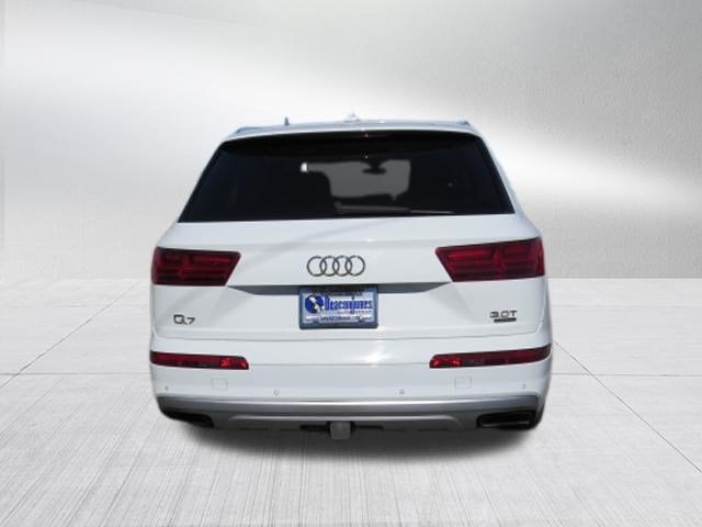 2017 Audi Q7 Premium Plus