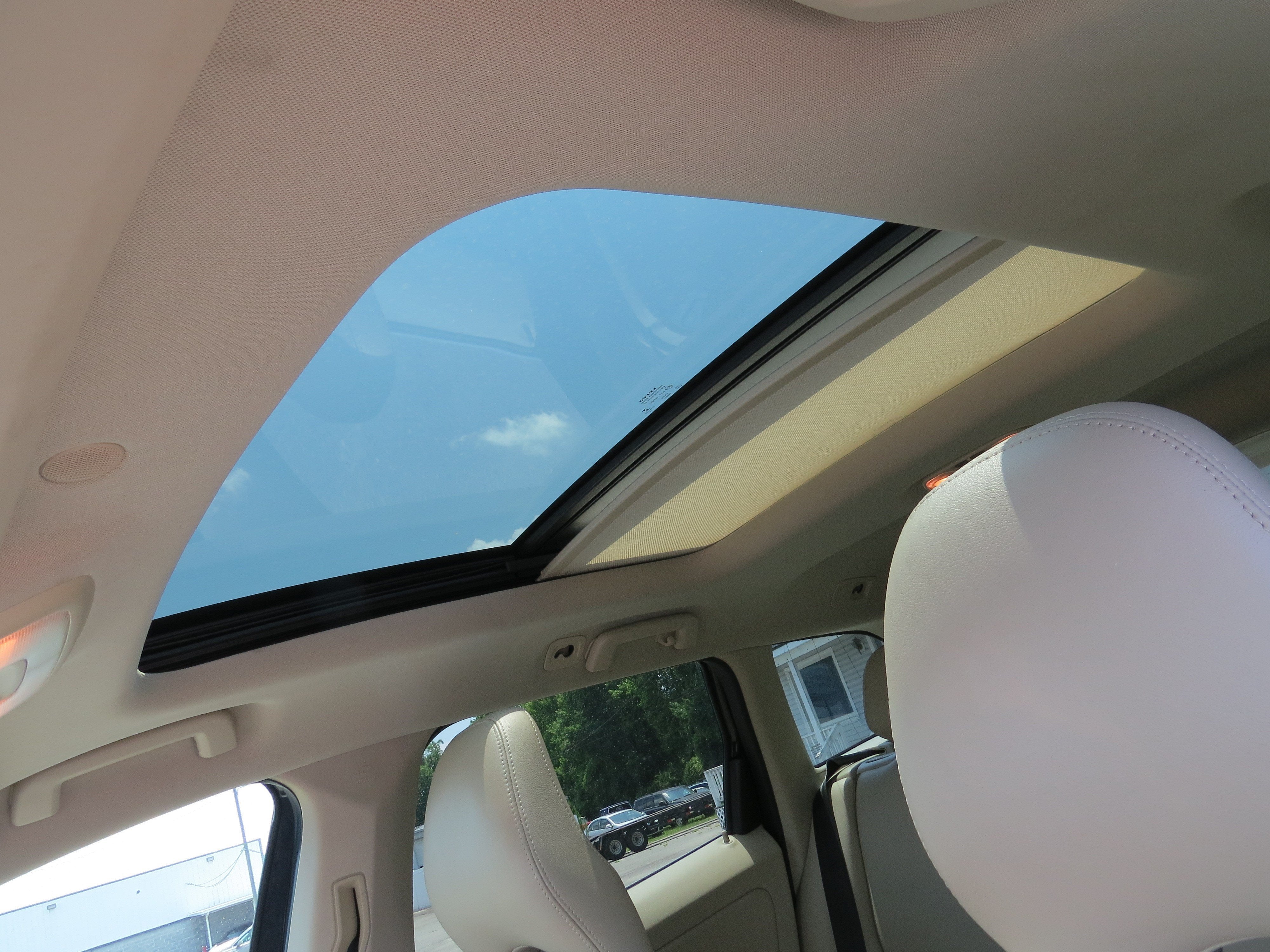 2015 Volvo XC60 T5 Drive-E Premier