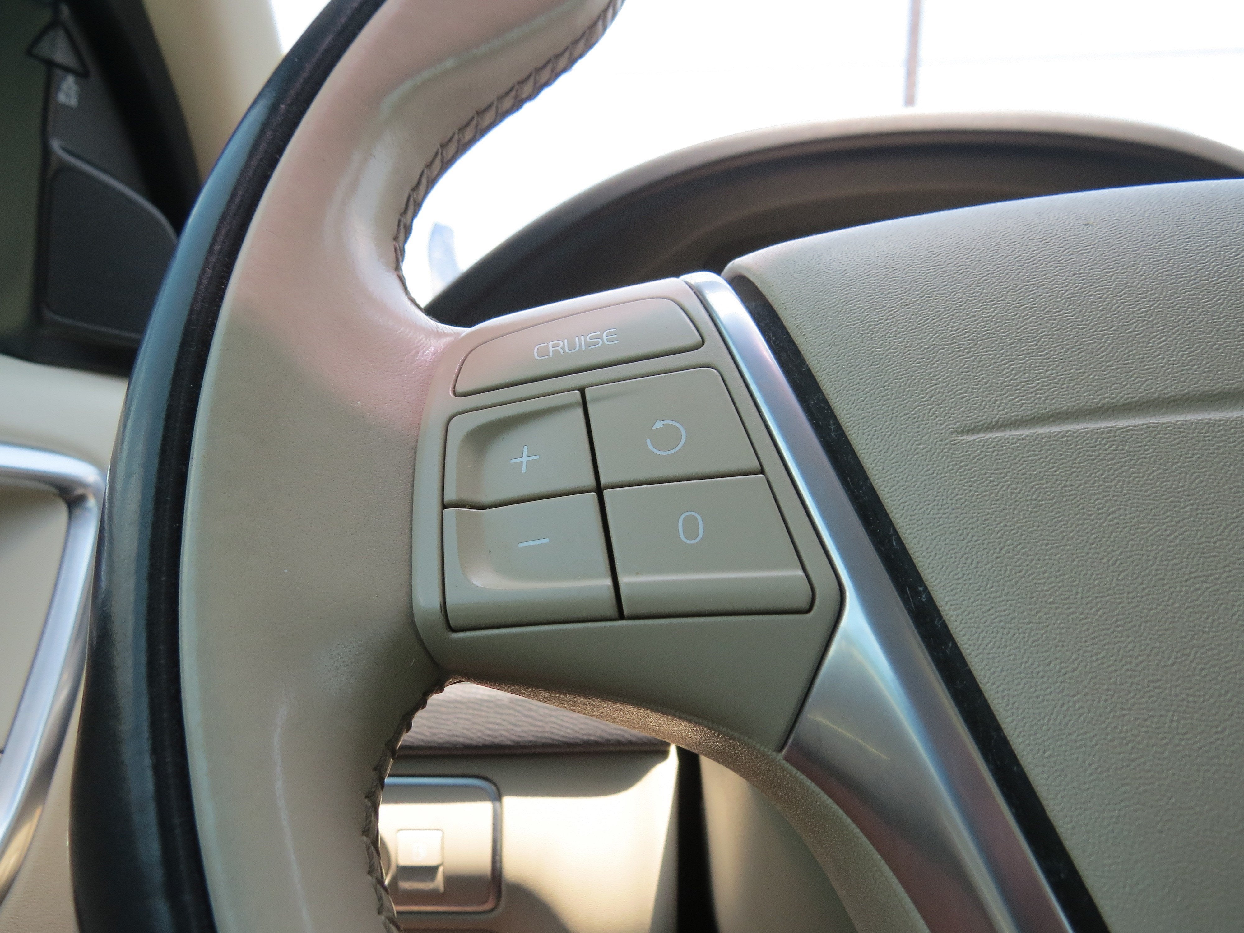 2015 Volvo XC60 T5 Drive-E Premier